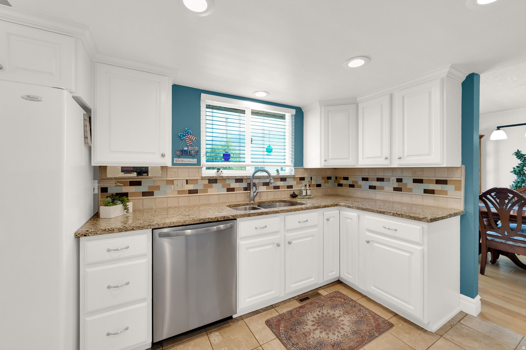 MEADOW CREST - Residential