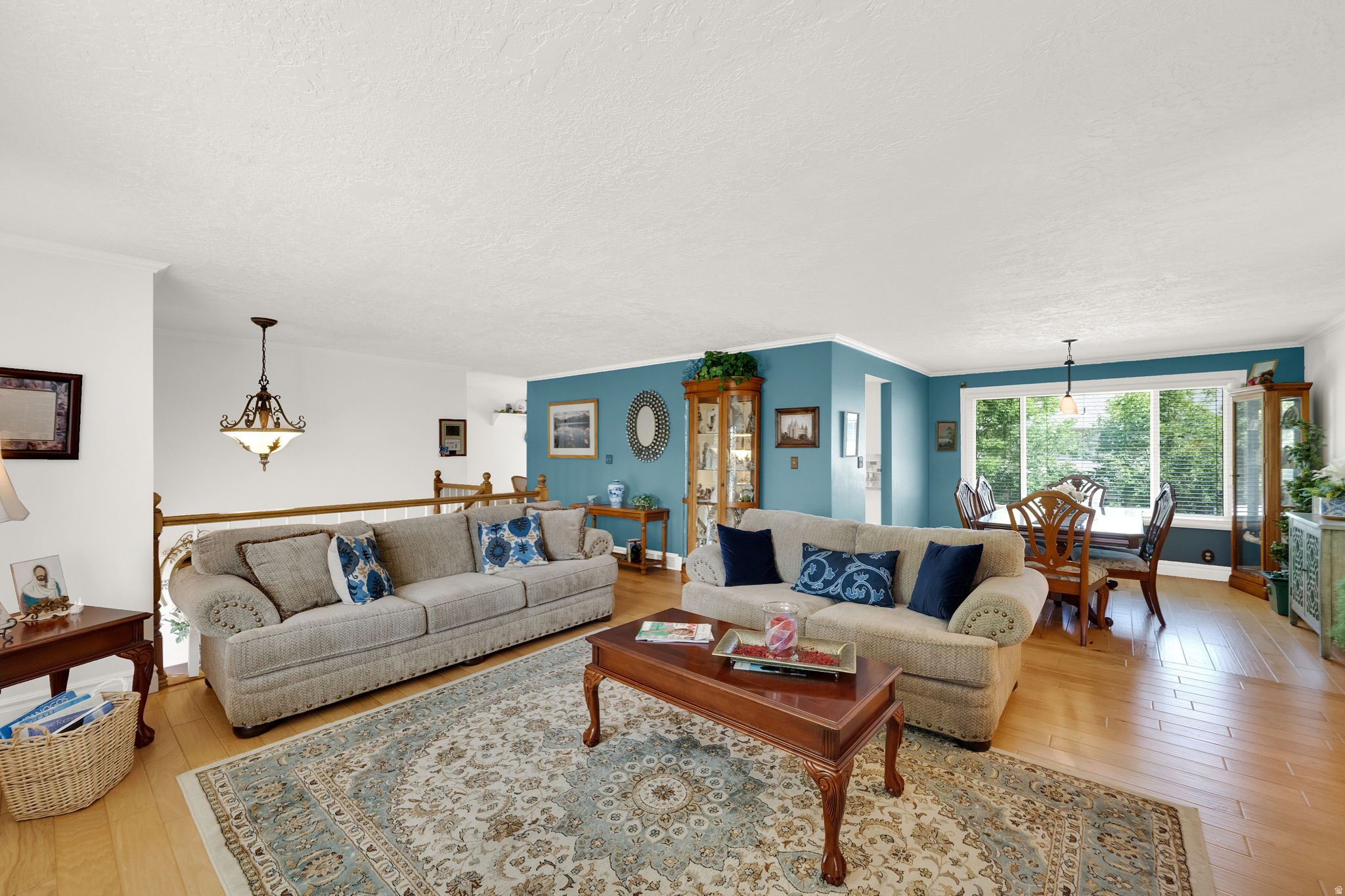 MEADOW CREST - Residential