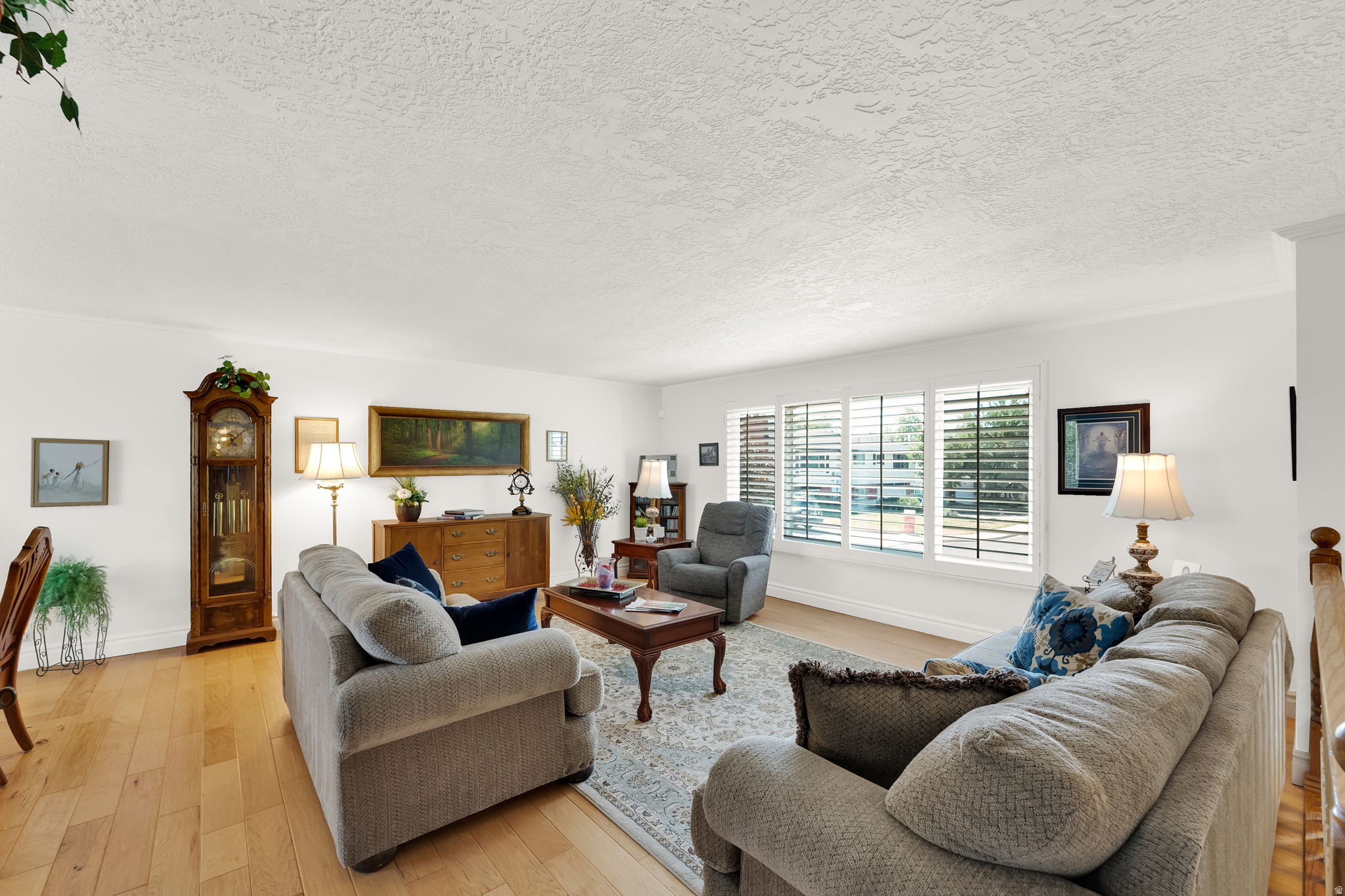 MEADOW CREST - Residential