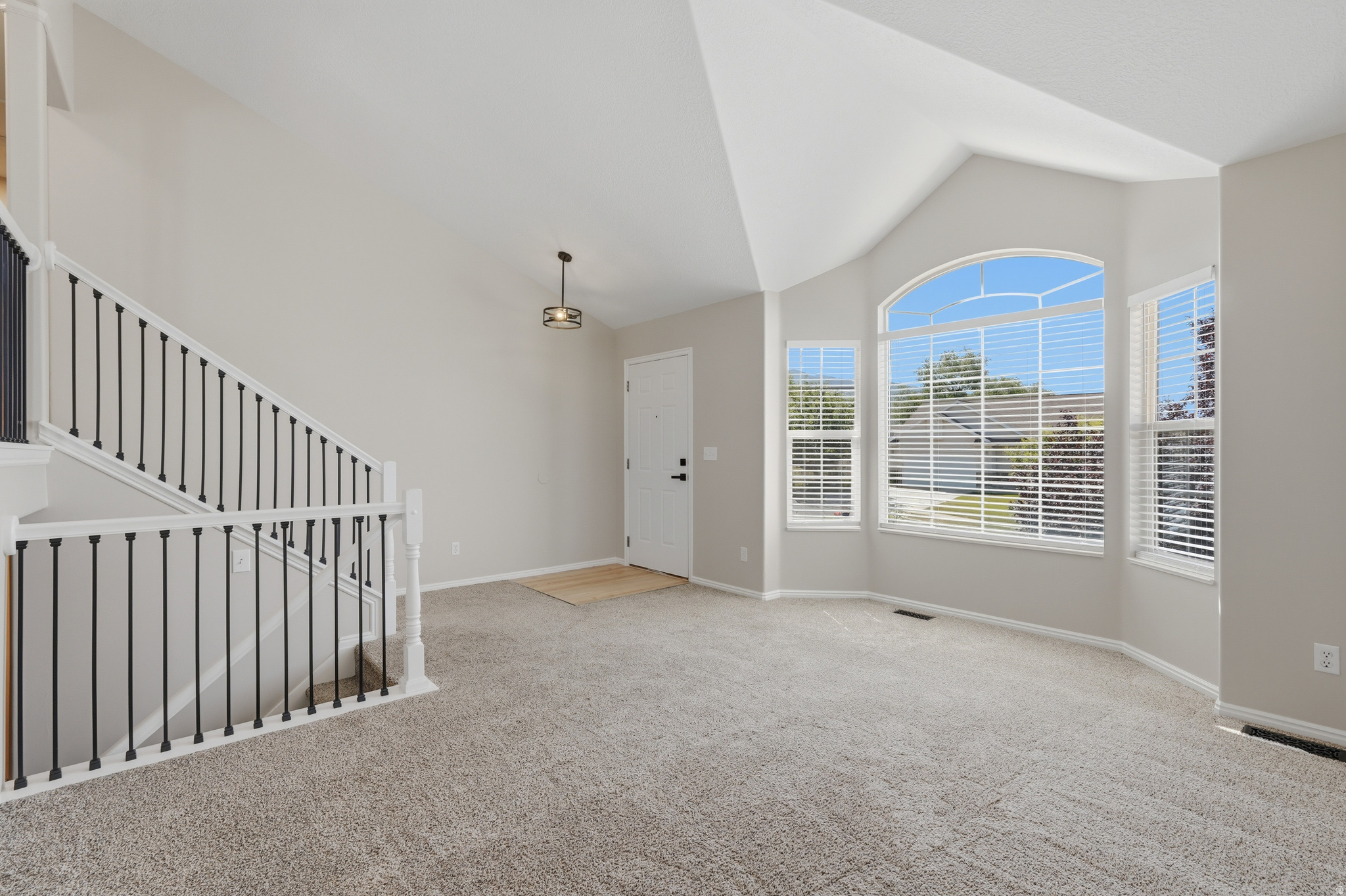 NORTH HILLS - Residential
