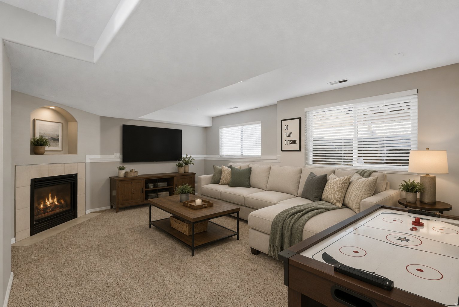 NORTH HILLS - Residential