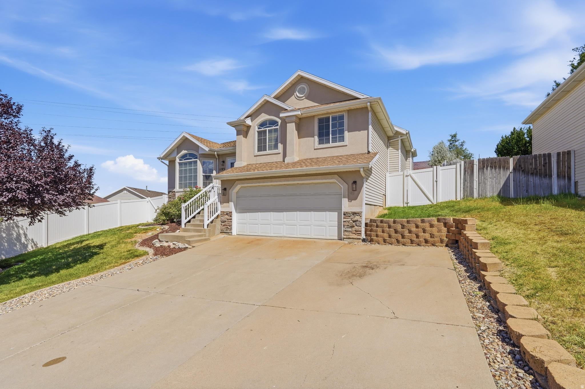 NORTH HILLS - Residential