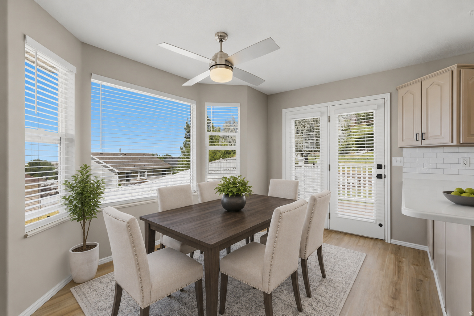 NORTH HILLS - Residential