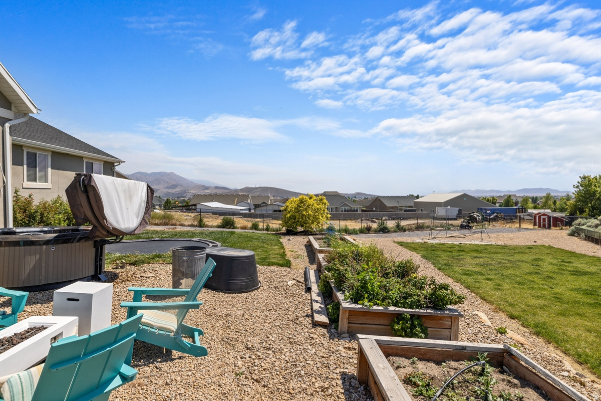 VALLEY VIEW RANCH - Residential
