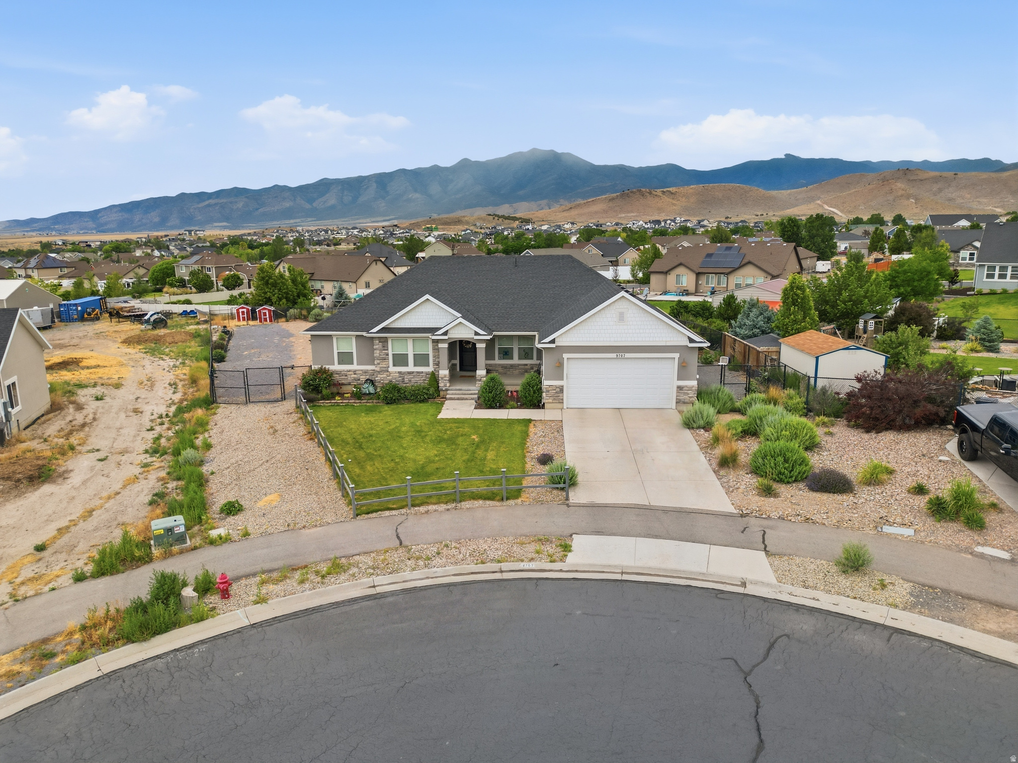 VALLEY VIEW RANCH - Residential