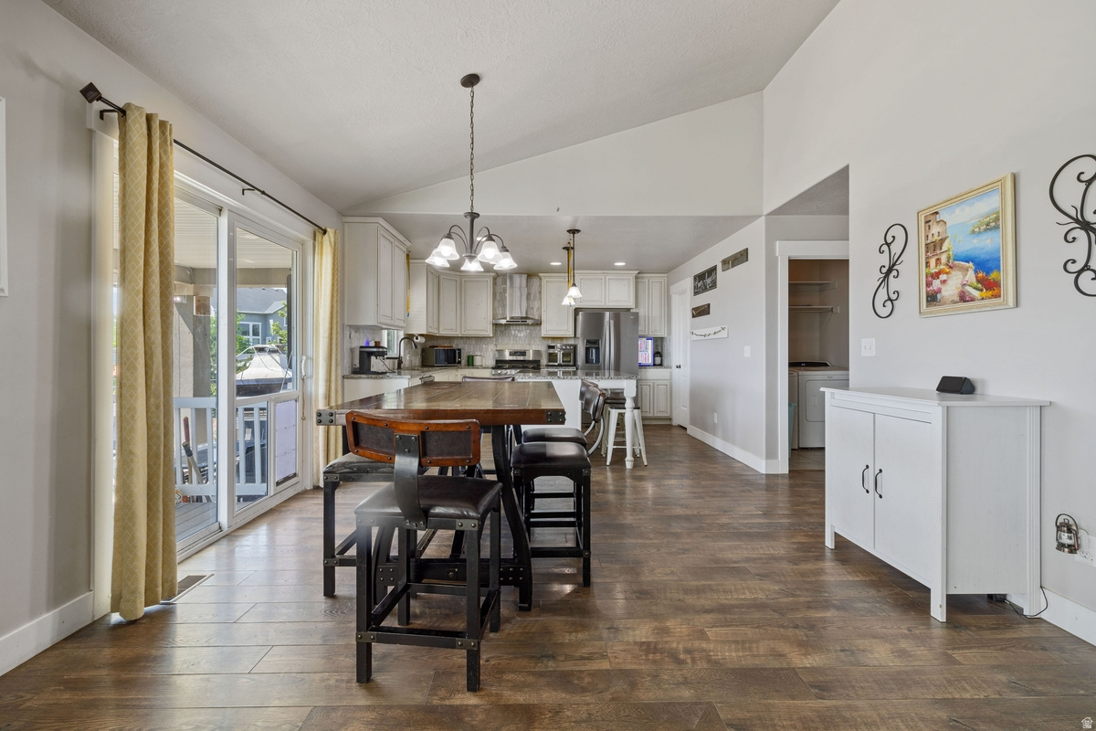 VALLEY VIEW RANCH - Residential