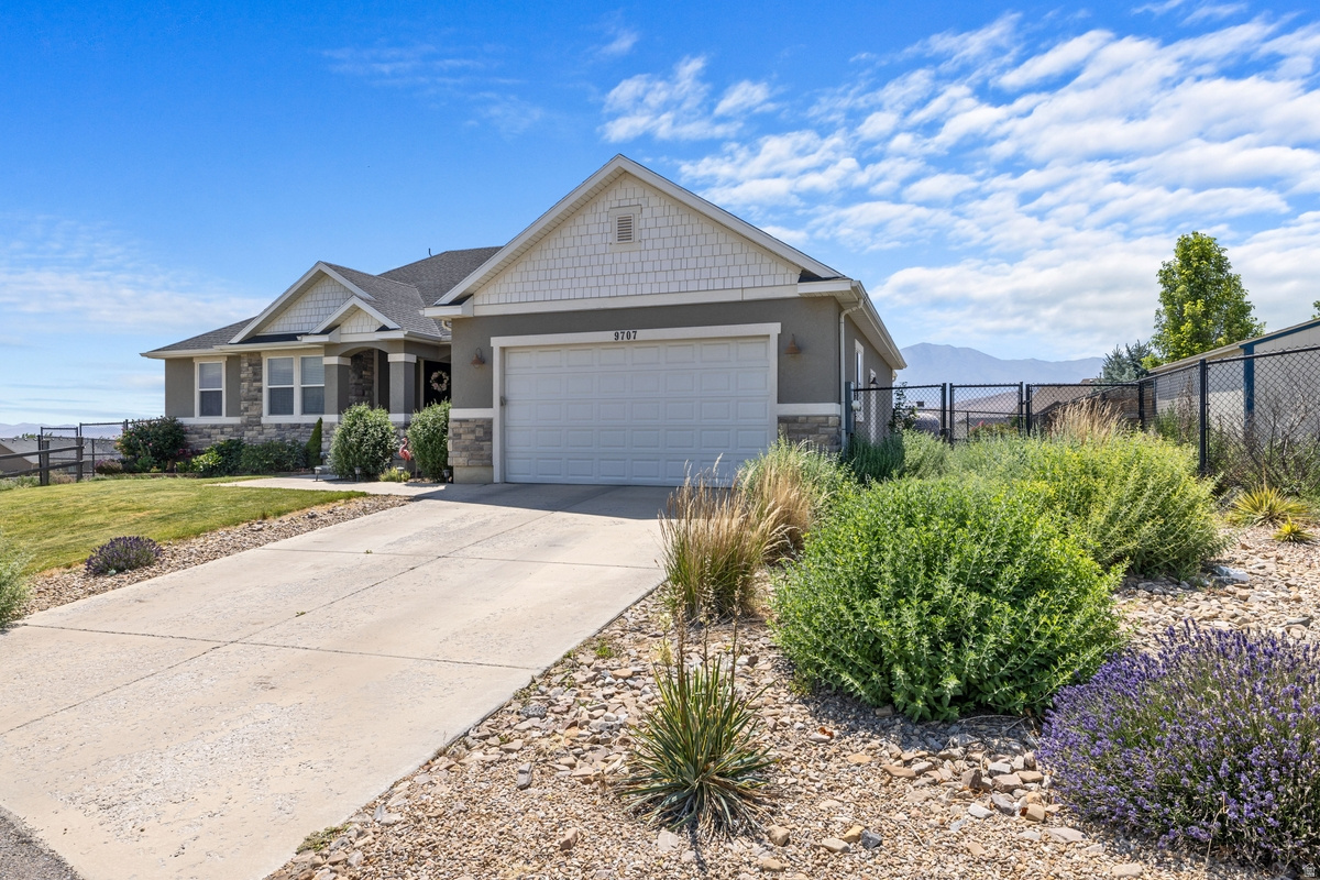 VALLEY VIEW RANCH - Residential