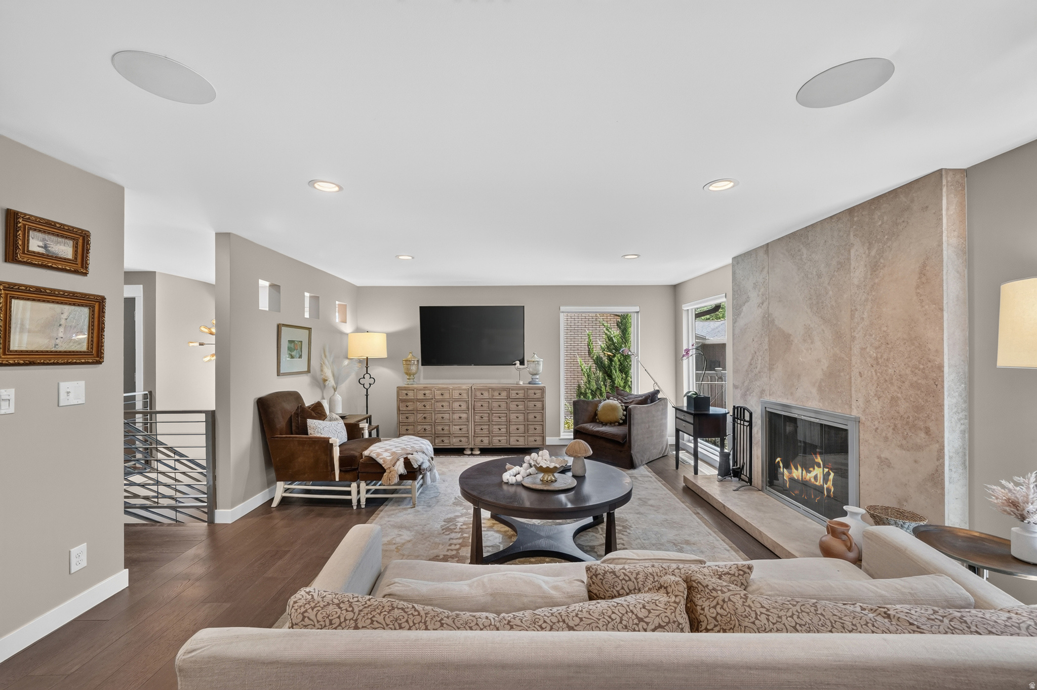 MOUNT OLYMPUS CONDOMINIUMS - Residential