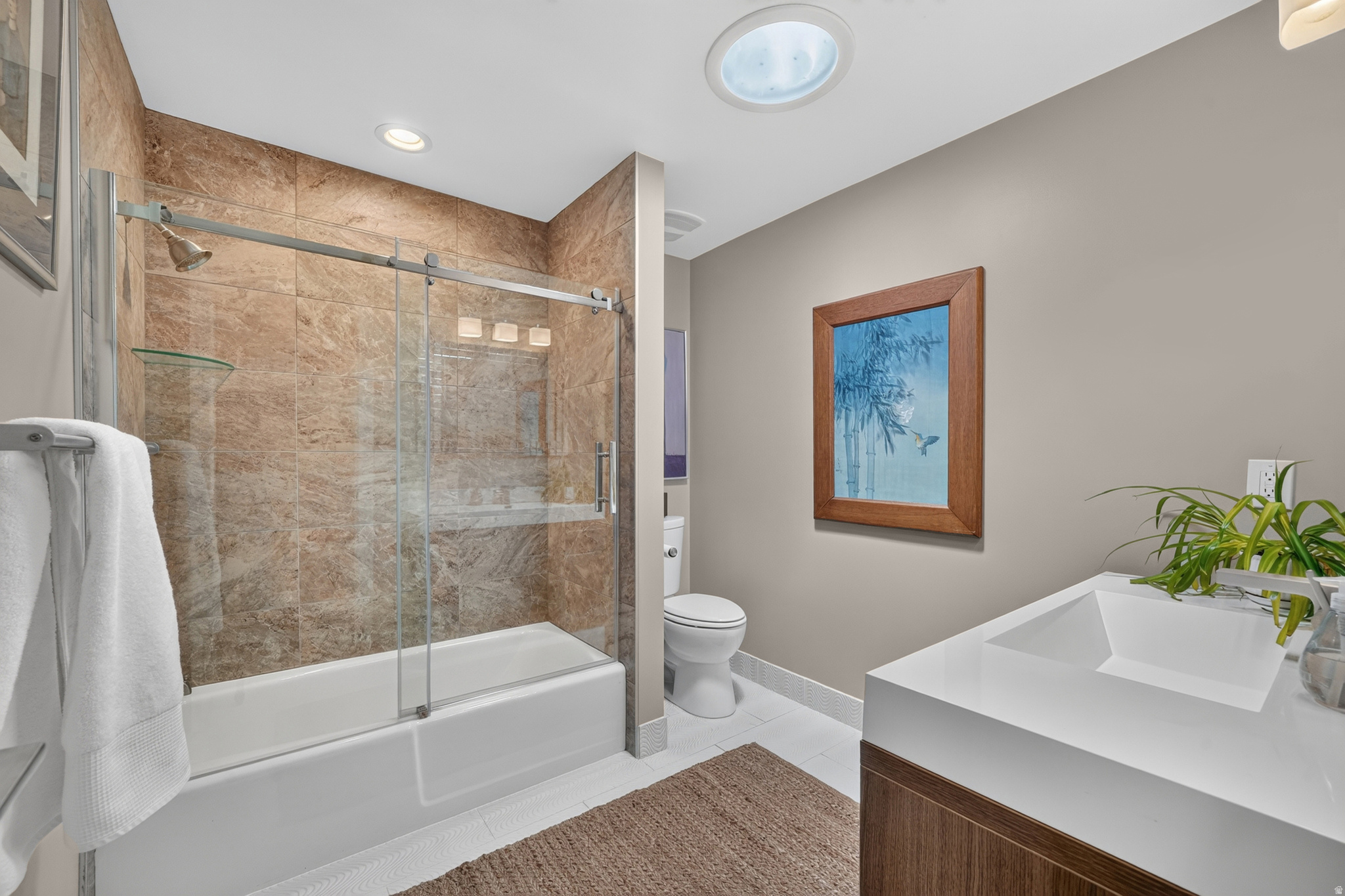 MOUNT OLYMPUS CONDOMINIUMS - Residential