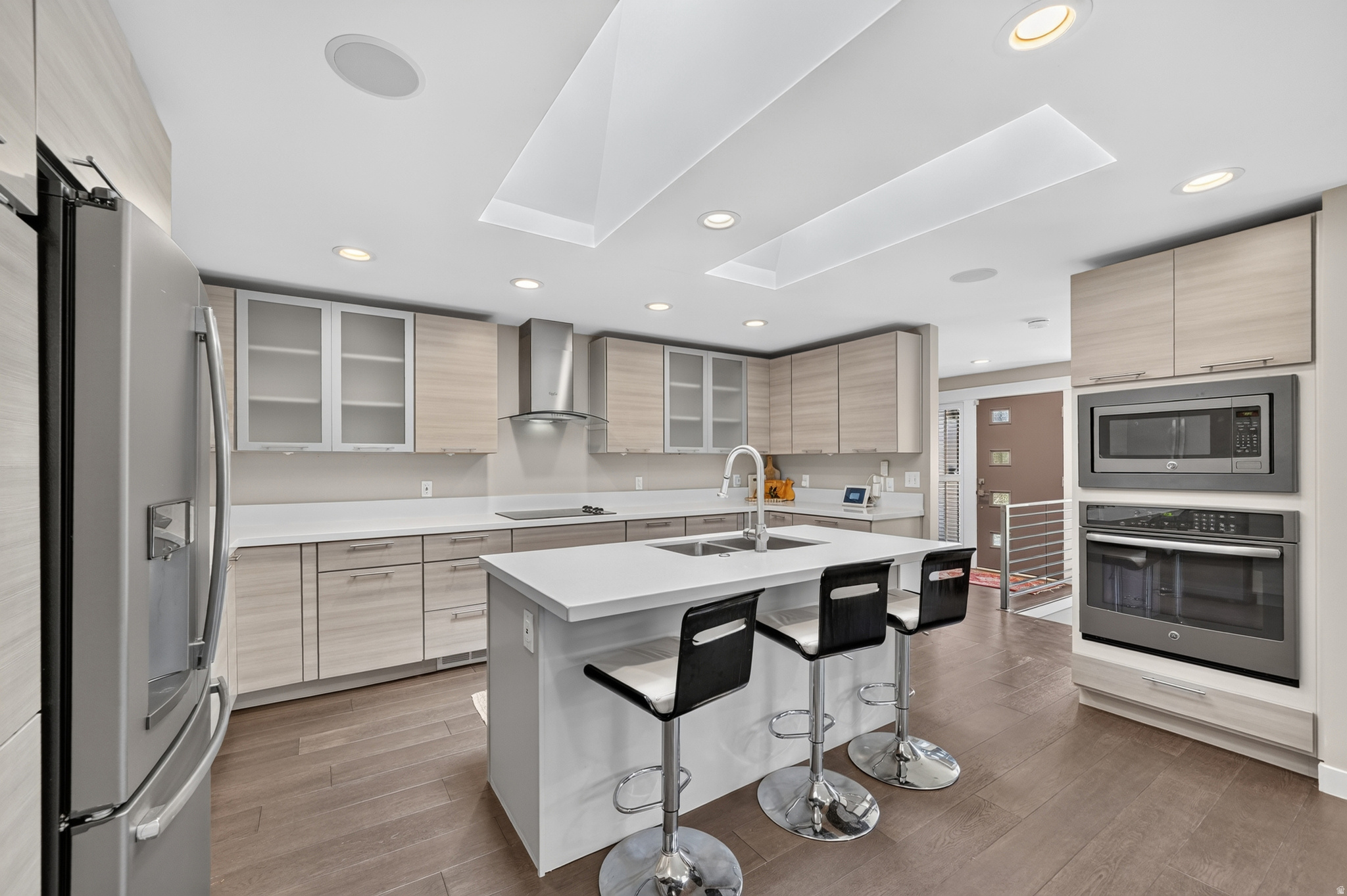 MOUNT OLYMPUS CONDOMINIUMS - Residential