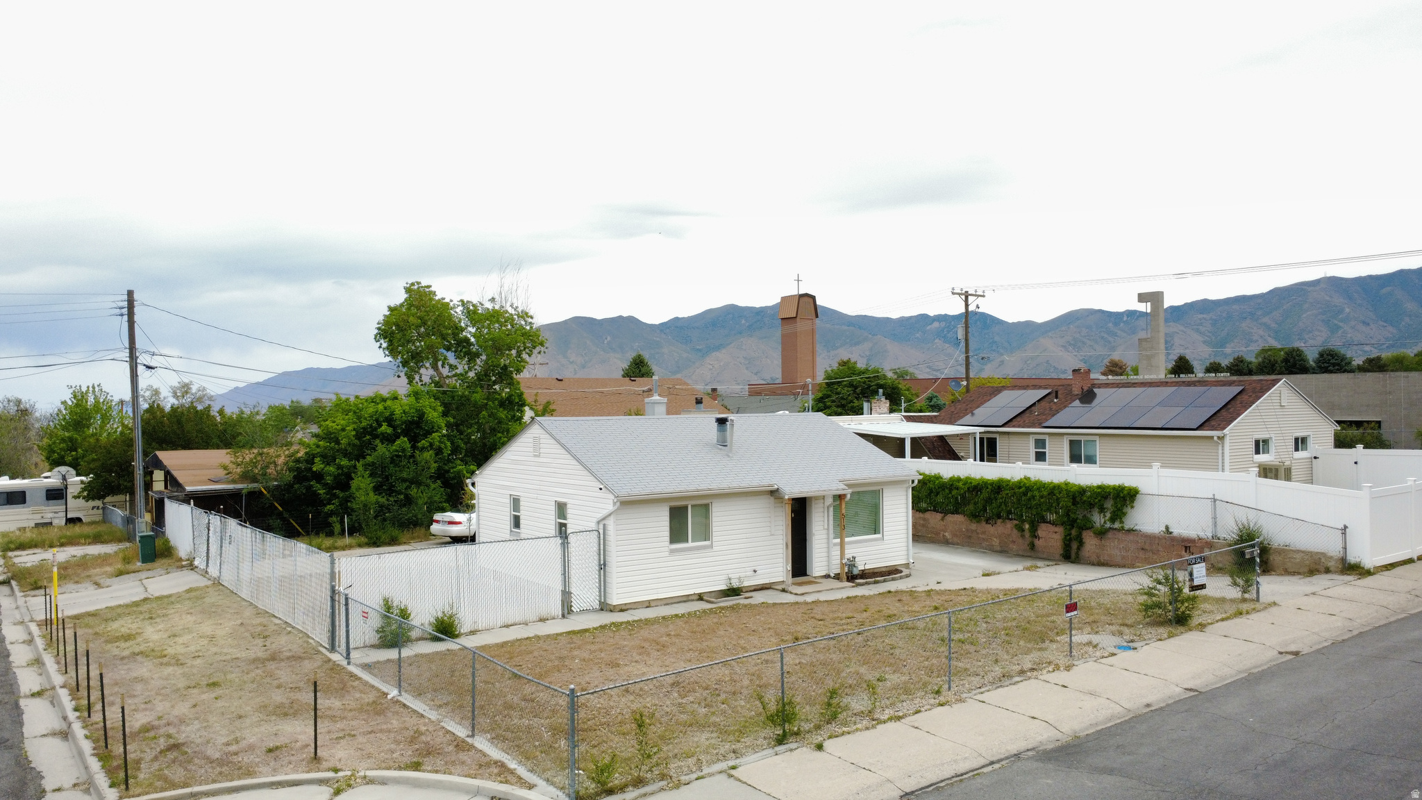 HIGHLAND PARK SUB - Residential