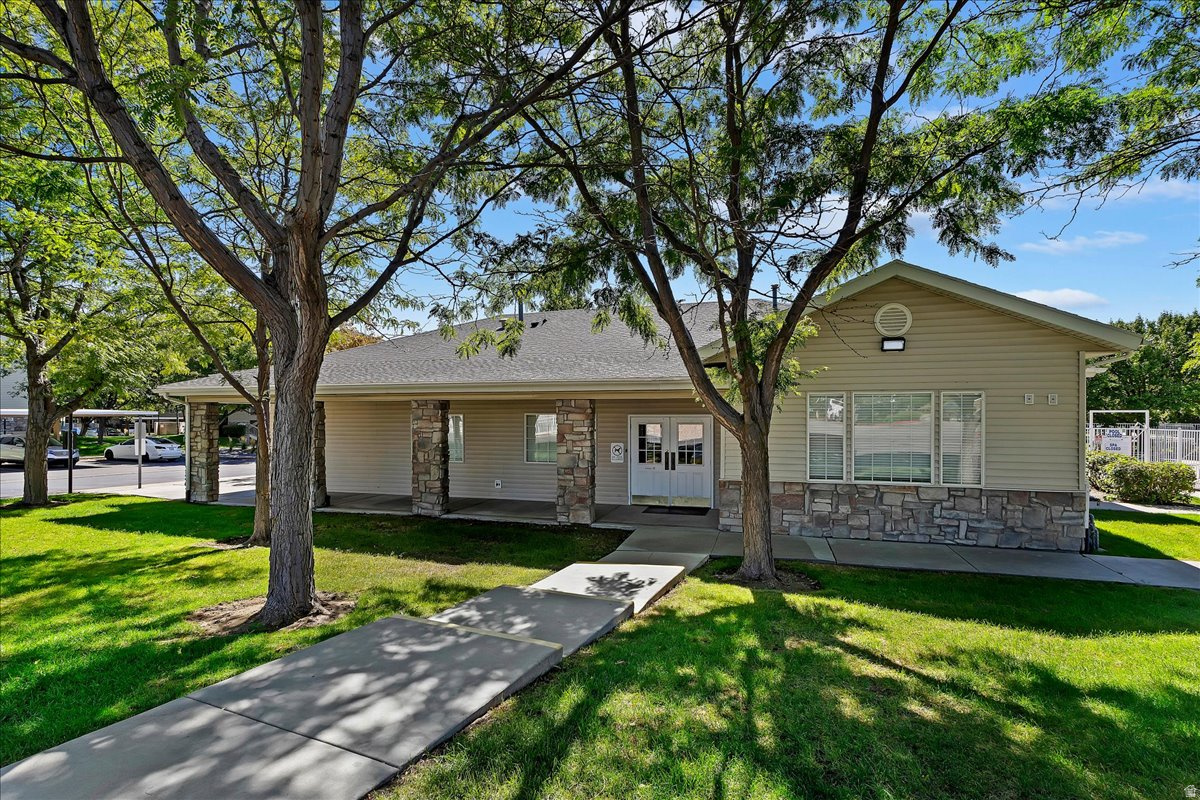 RIVER RUN - Residential