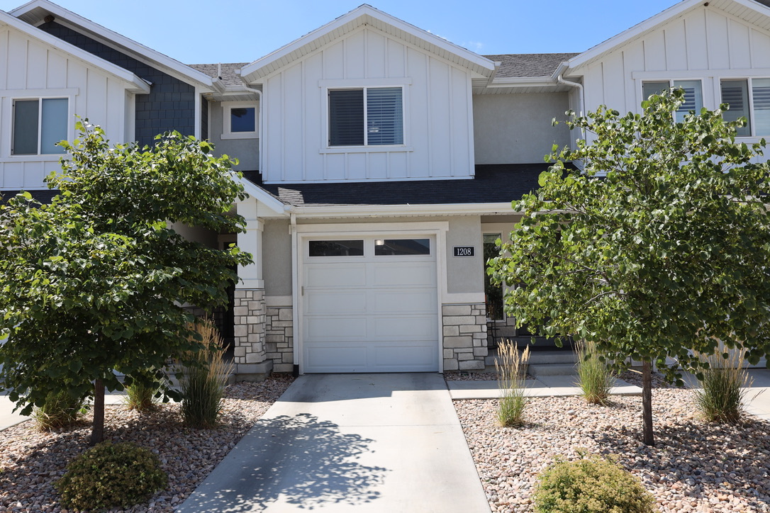 SPRING CREEK - Residential
