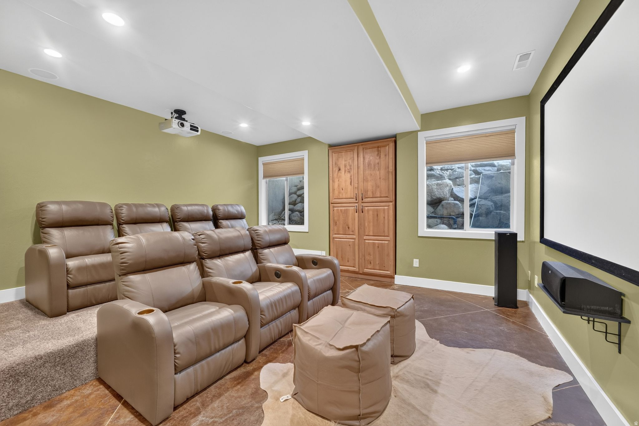 THE RIDGE@ LITTLE CO - Residential