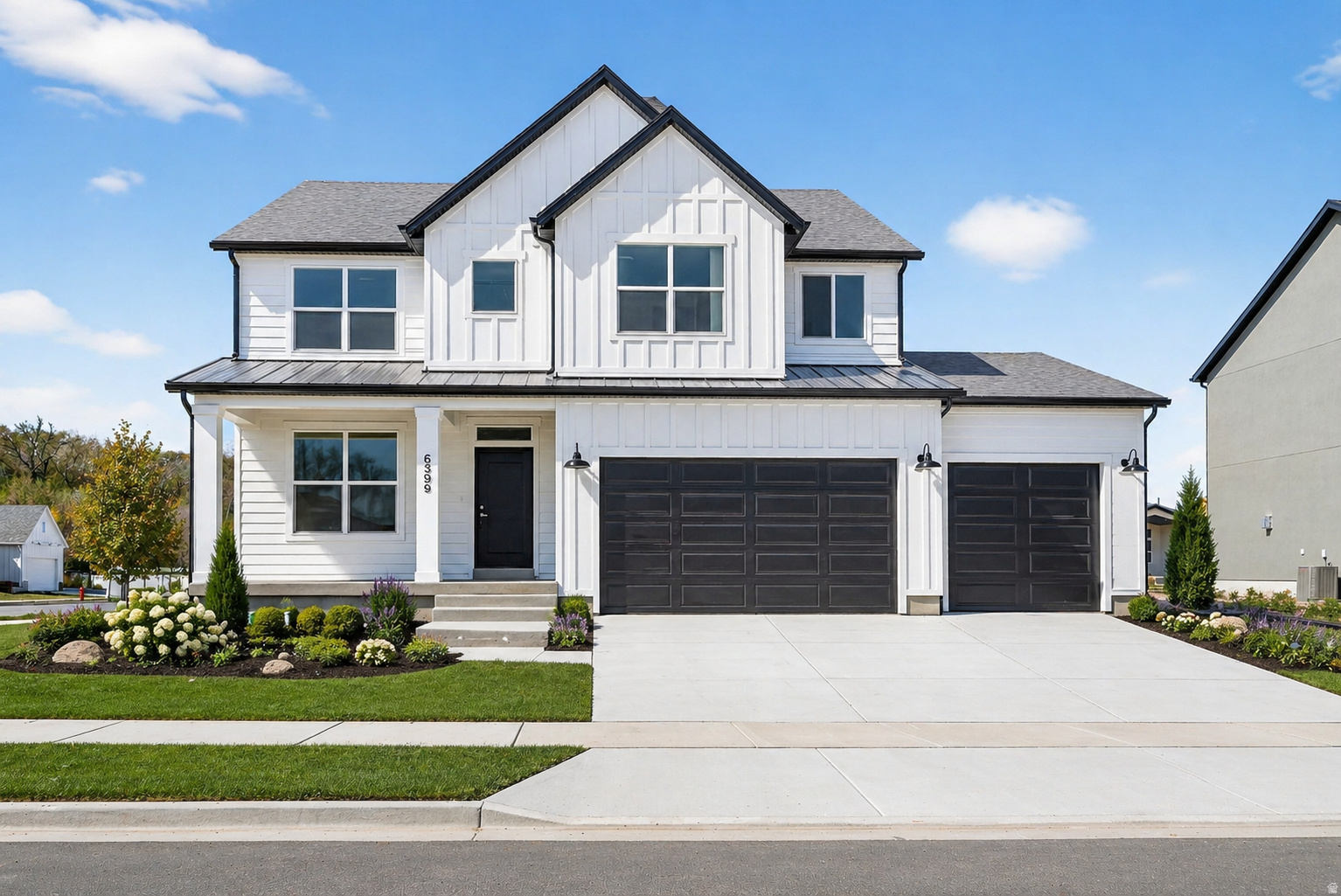 RIVERWOOD - Residential