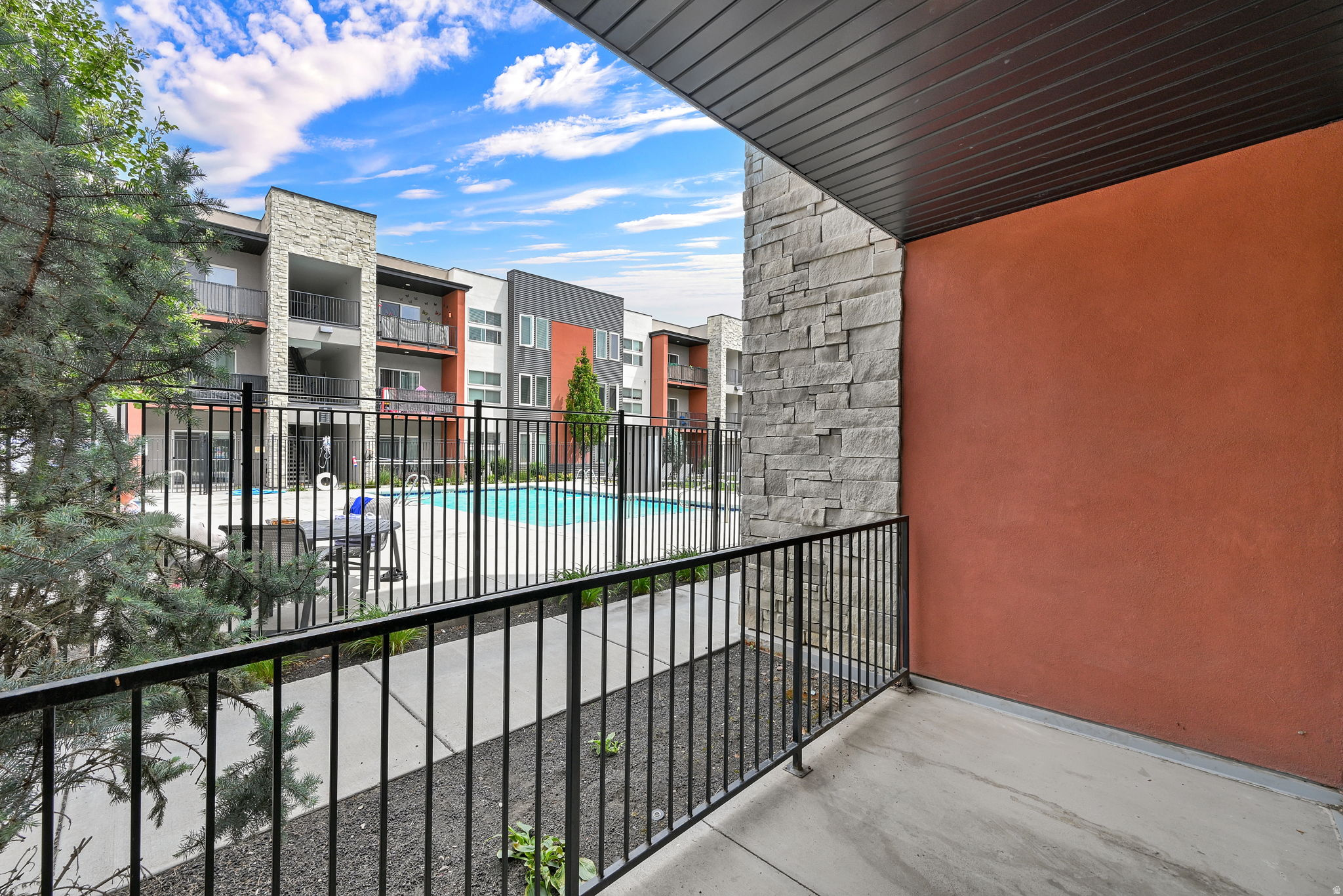 WEST SQUARE CONDOMINIUMS - Residential