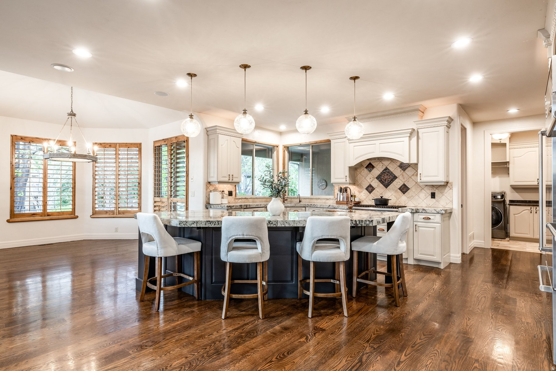 SOMERSET RIDGE - Residential