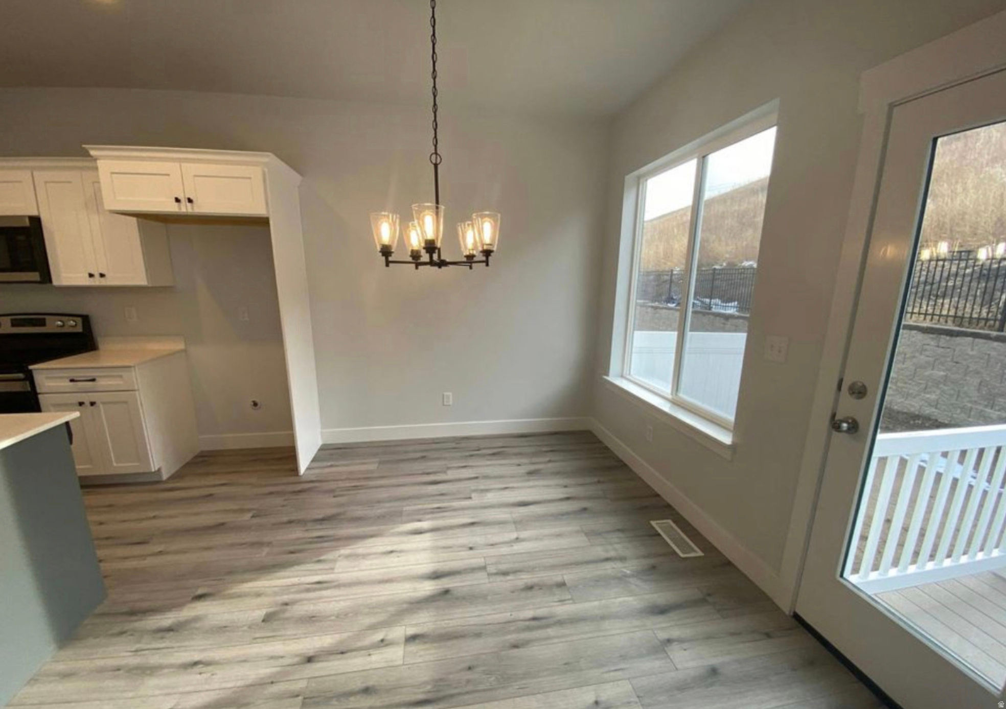 BRINGHURST STATION - Residential Lease