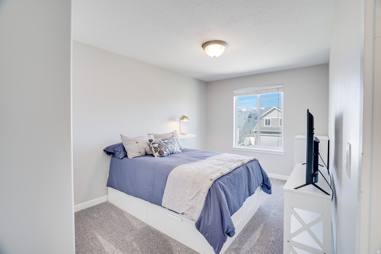 VALLEY STATION - Residential