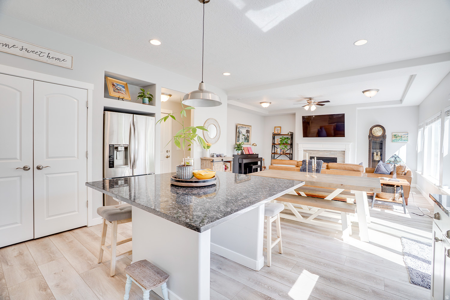 VALLEY STATION - Residential
