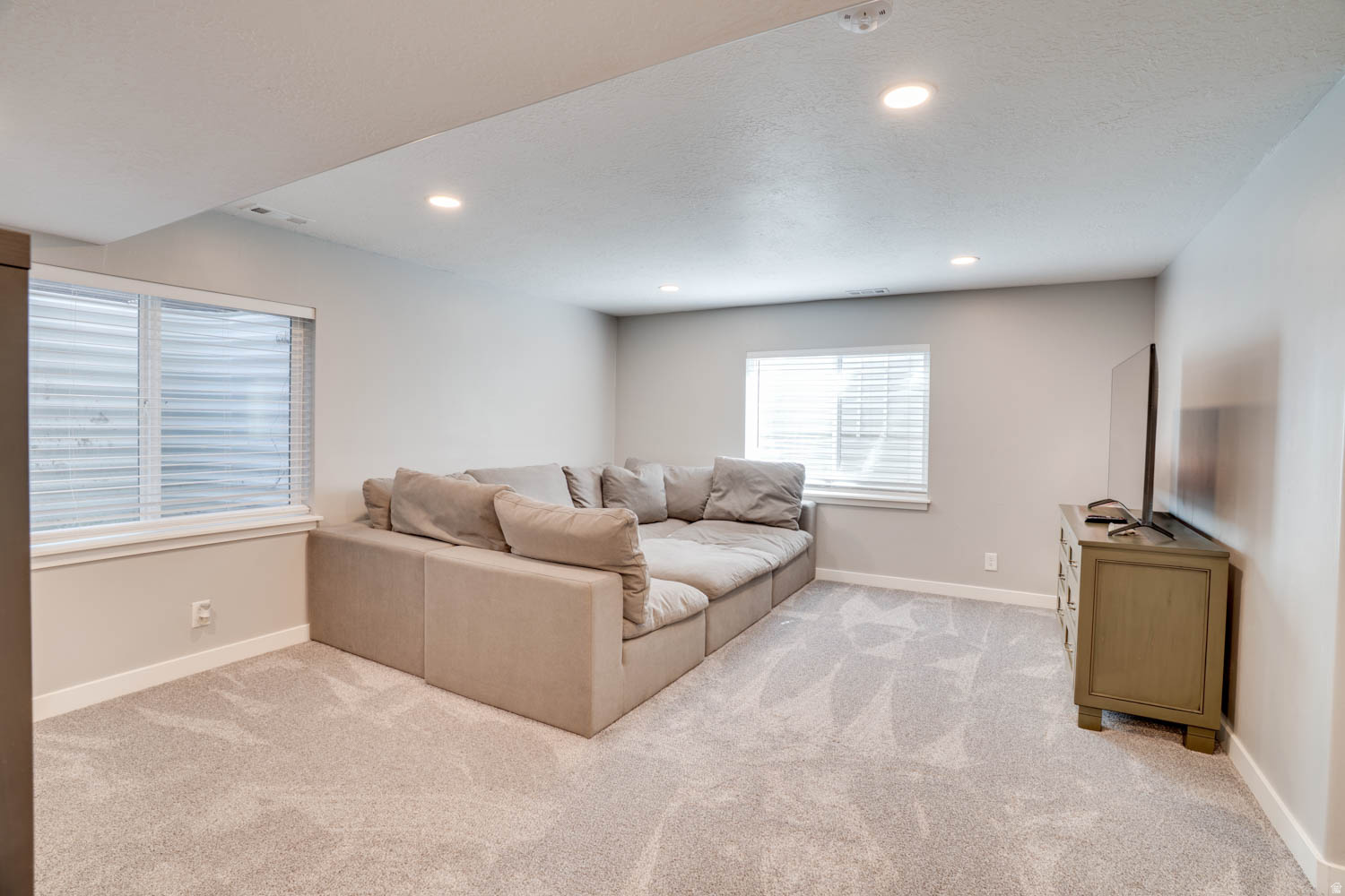 VALLEY STATION - Residential