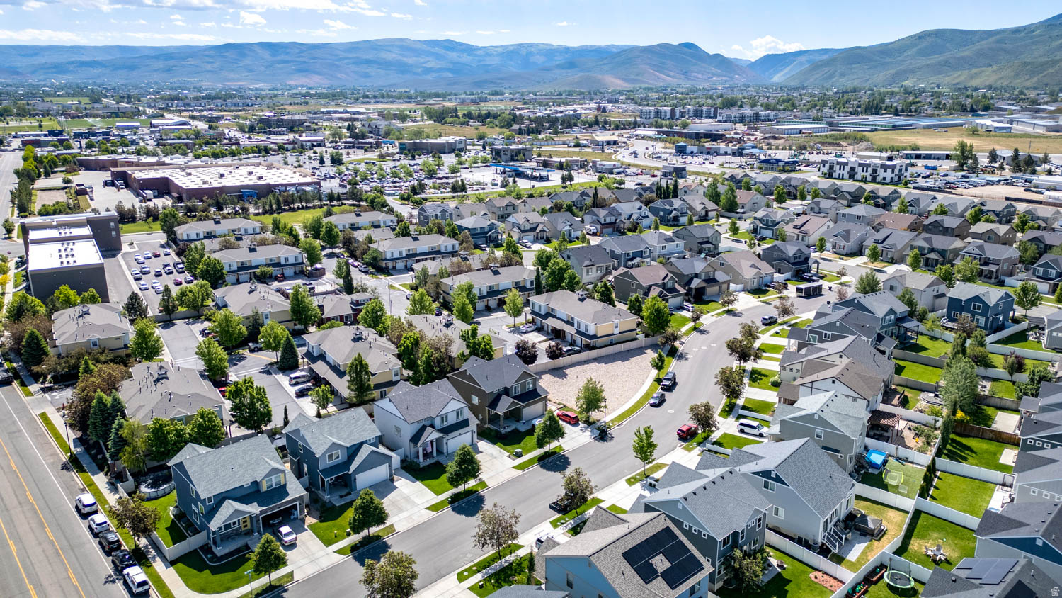 VALLEY STATION - Residential