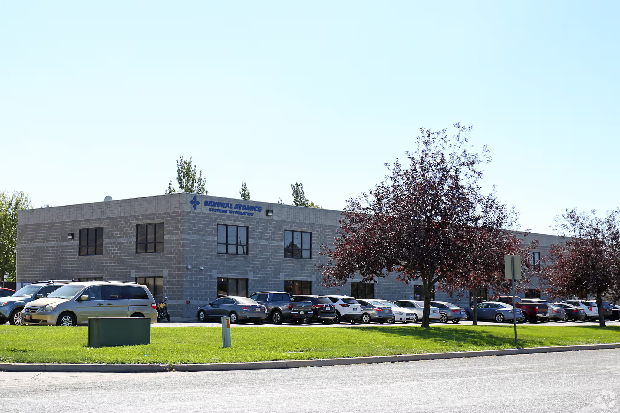 Perfectly situated in Kaysville, with convenient access to I-15, this building with six suites offers a unique opportunity for your business. From office space to  temperature controlled warehouse space, from storefront to shipping and receiving and accompanying access bay doors for each unit, this building provides opportunities for you that most other buildings simply cannot. Wether your business requires a light industrial set up for manufacturing, a space to pull in service trucks and equipment, to full retail store front, this set up has you covered. Feel free to contact agent for any questions or to schedule a private showing.