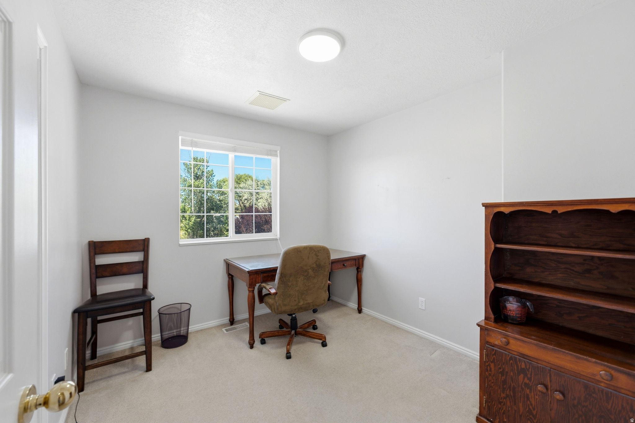 NORTH HILLS ESTATES - Residential