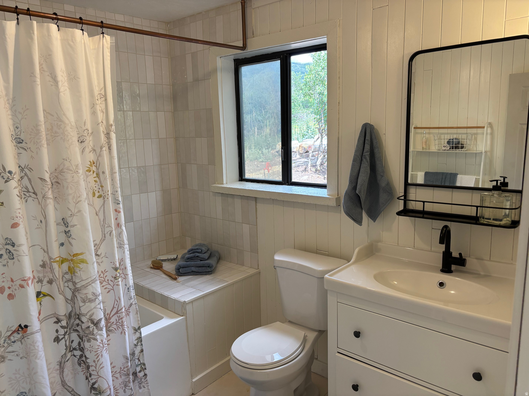 TIMBER LAKES  TIMBERLAKES - Residential