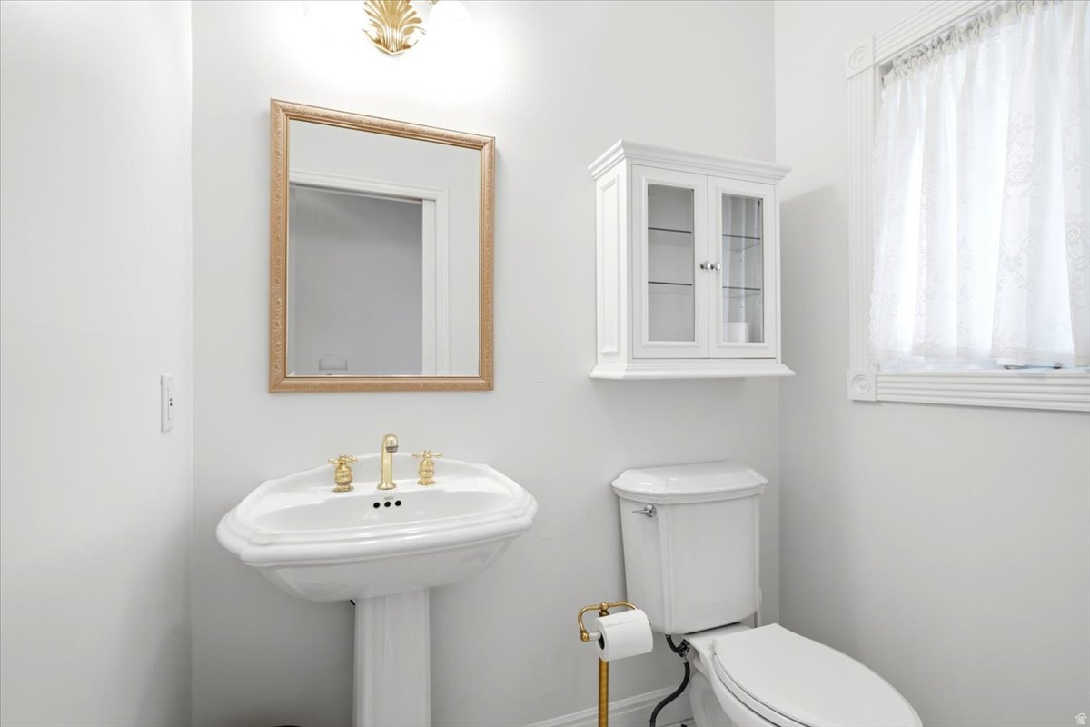 GREENSVIEW ESTATES - Residential