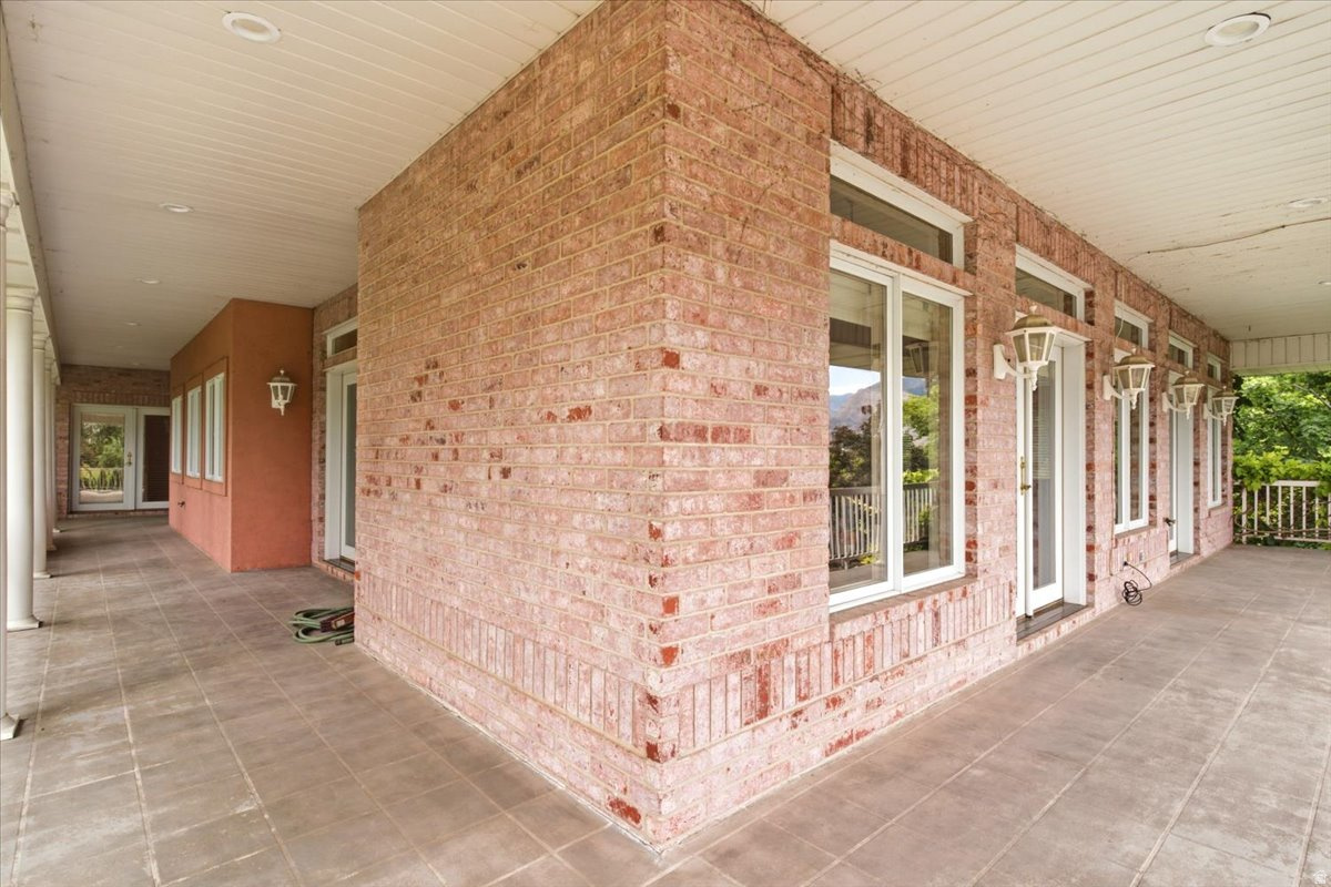 GREENSVIEW ESTATES - Residential