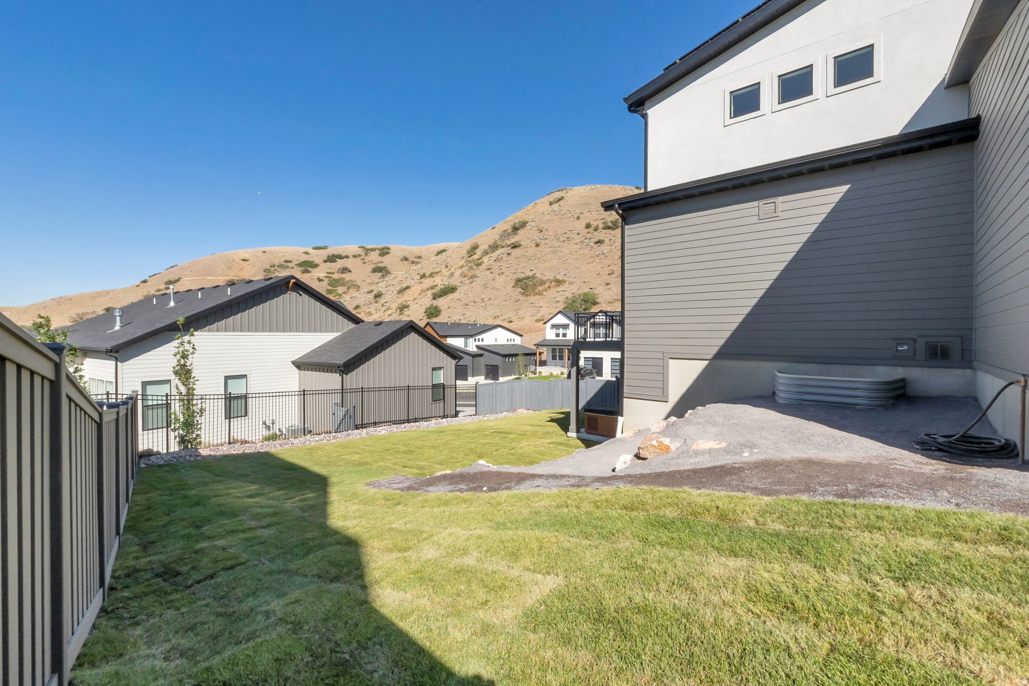 CANYON POINT - Residential