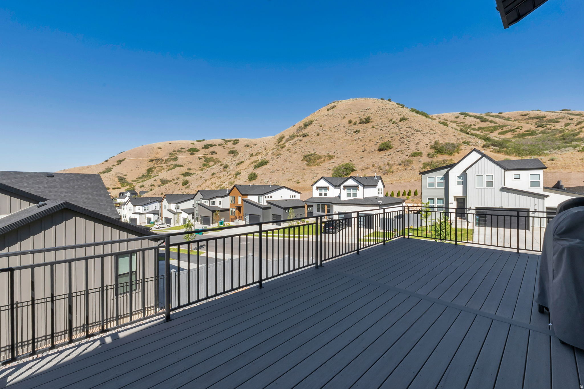 CANYON POINT - Residential