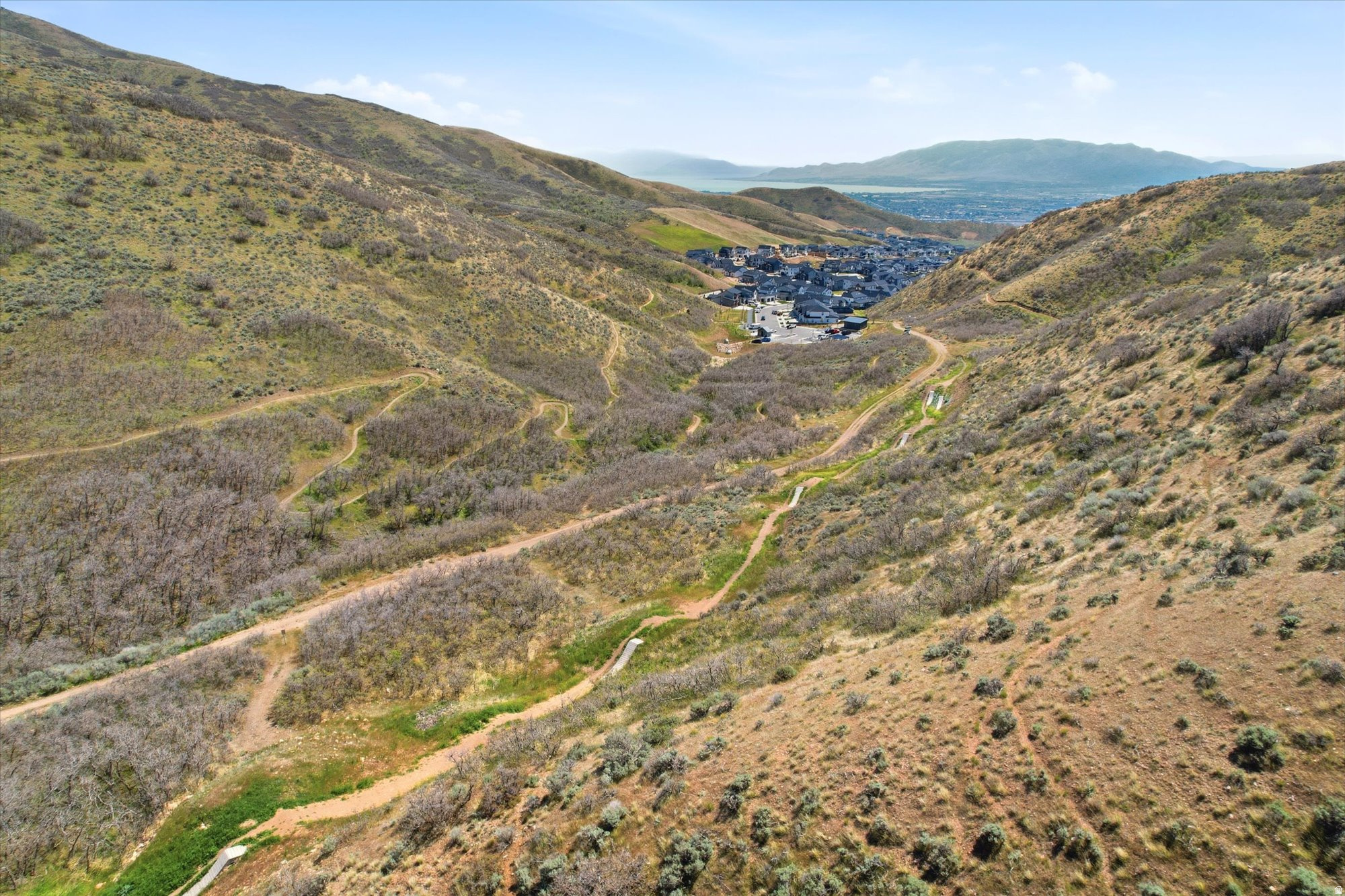 CANYON POINT - Residential