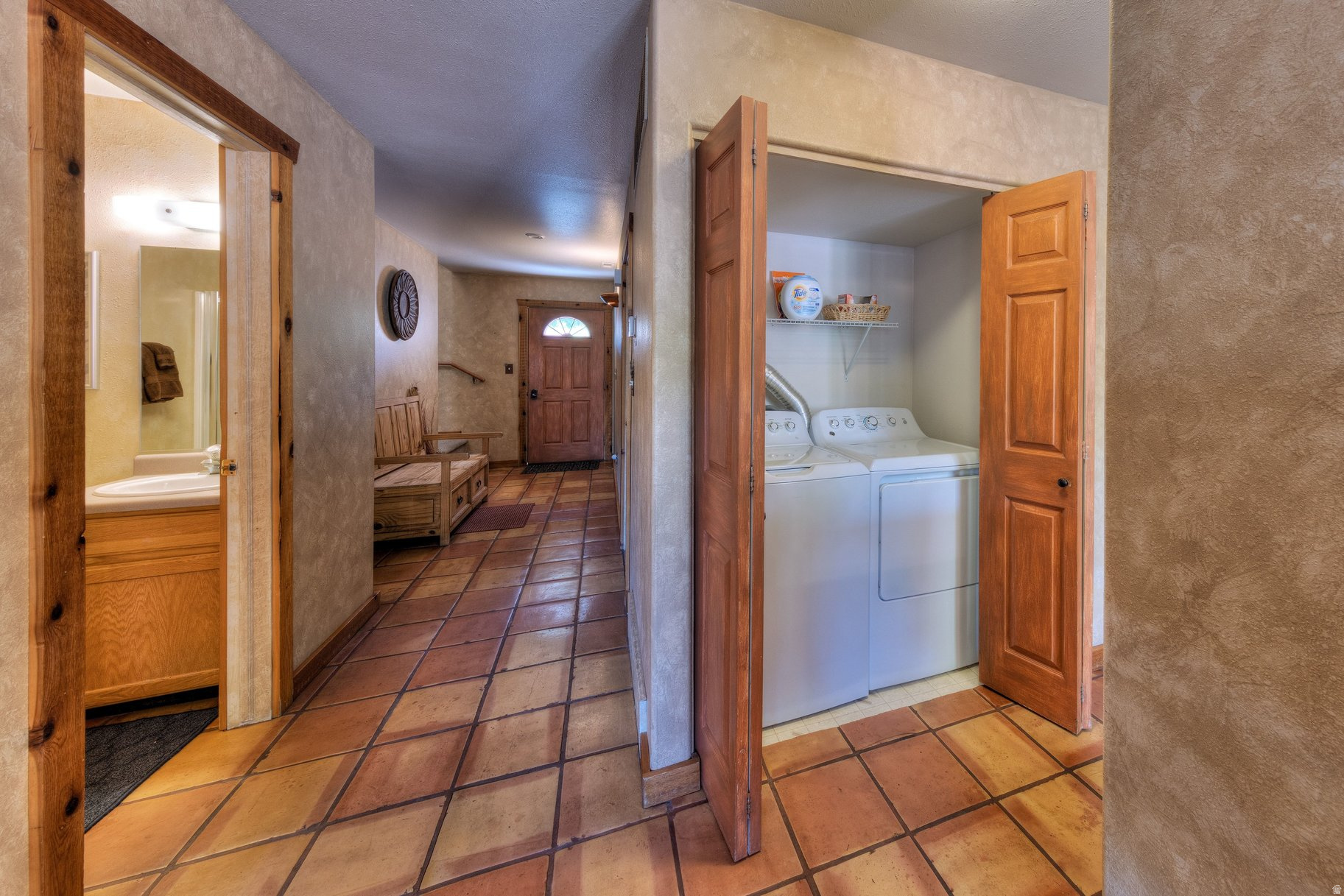 SOLANO VALLEJO VILLAS - Residential