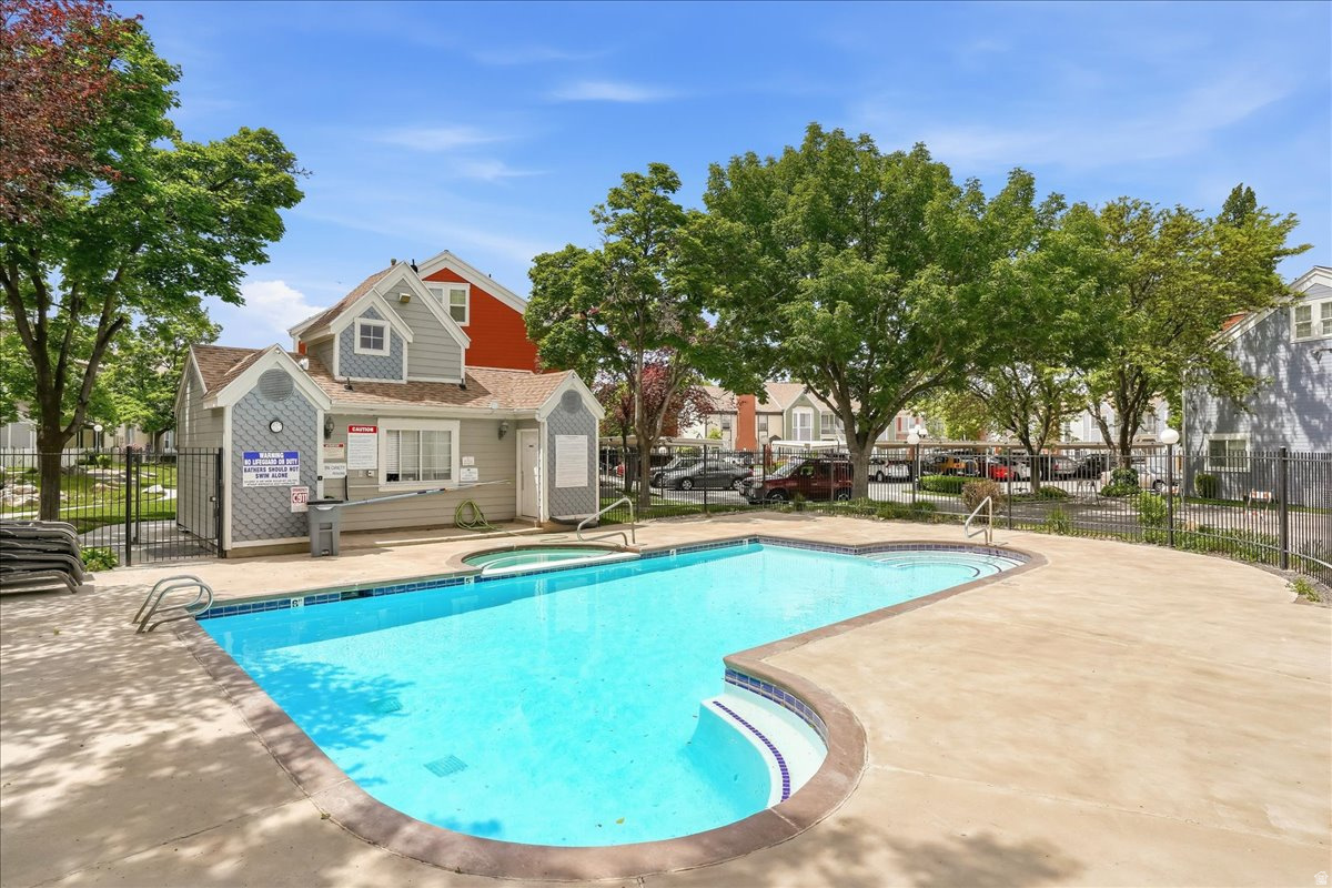 SAN FRANCISCO CONDM - Residential
