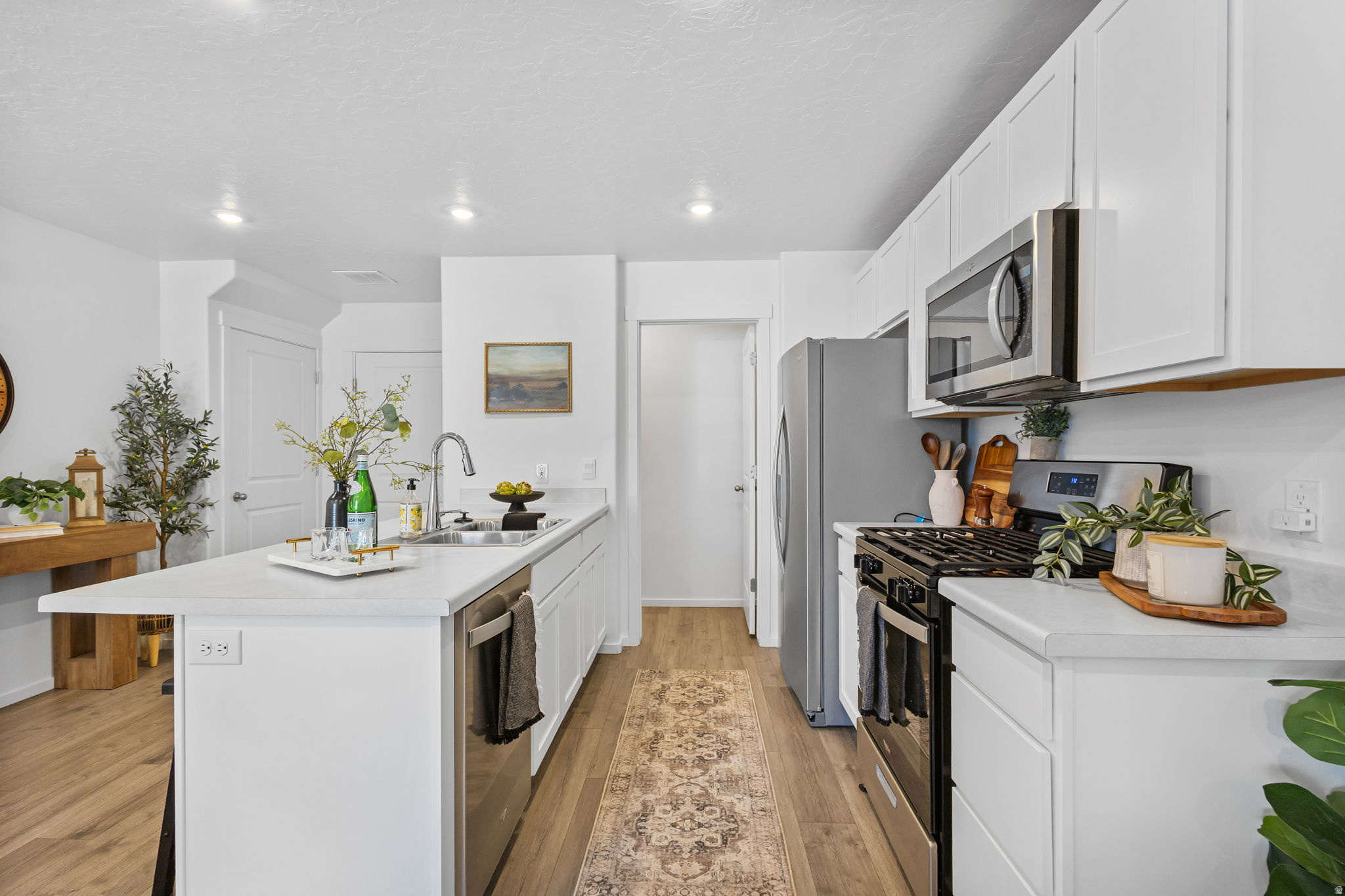 WESTERN ACRES - Residential