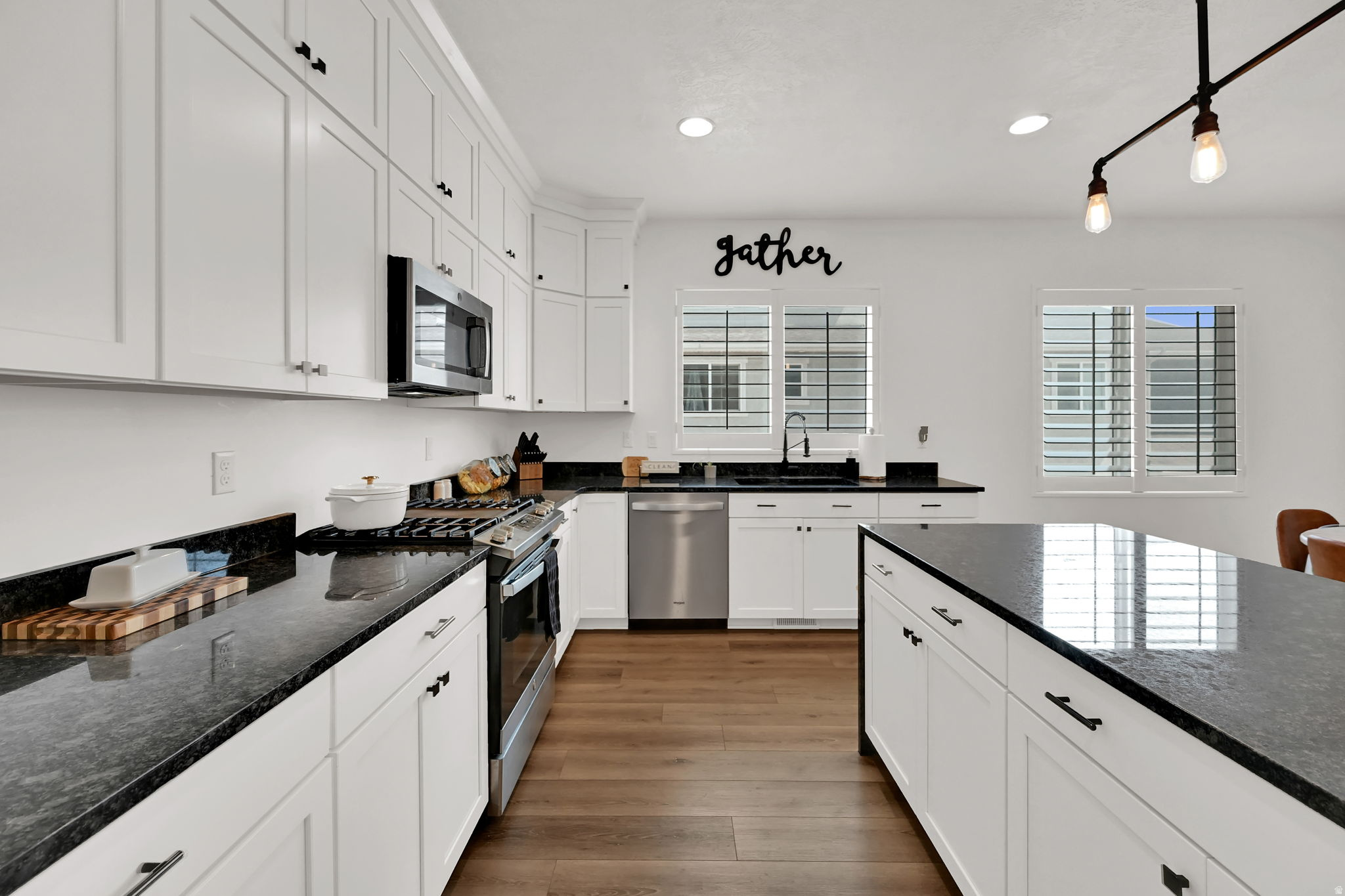 DAY RANCH - Residential