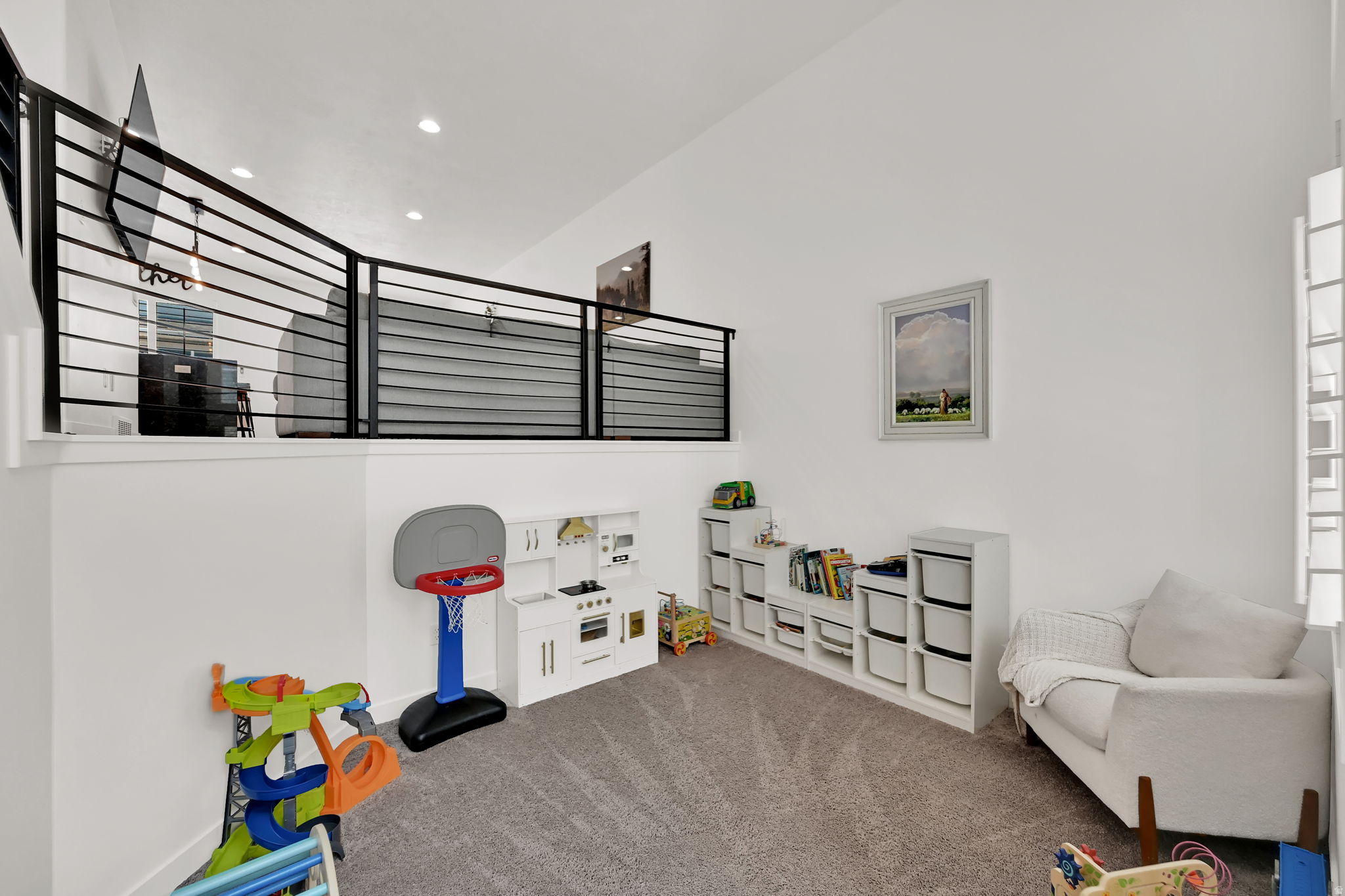 DAY RANCH - Residential