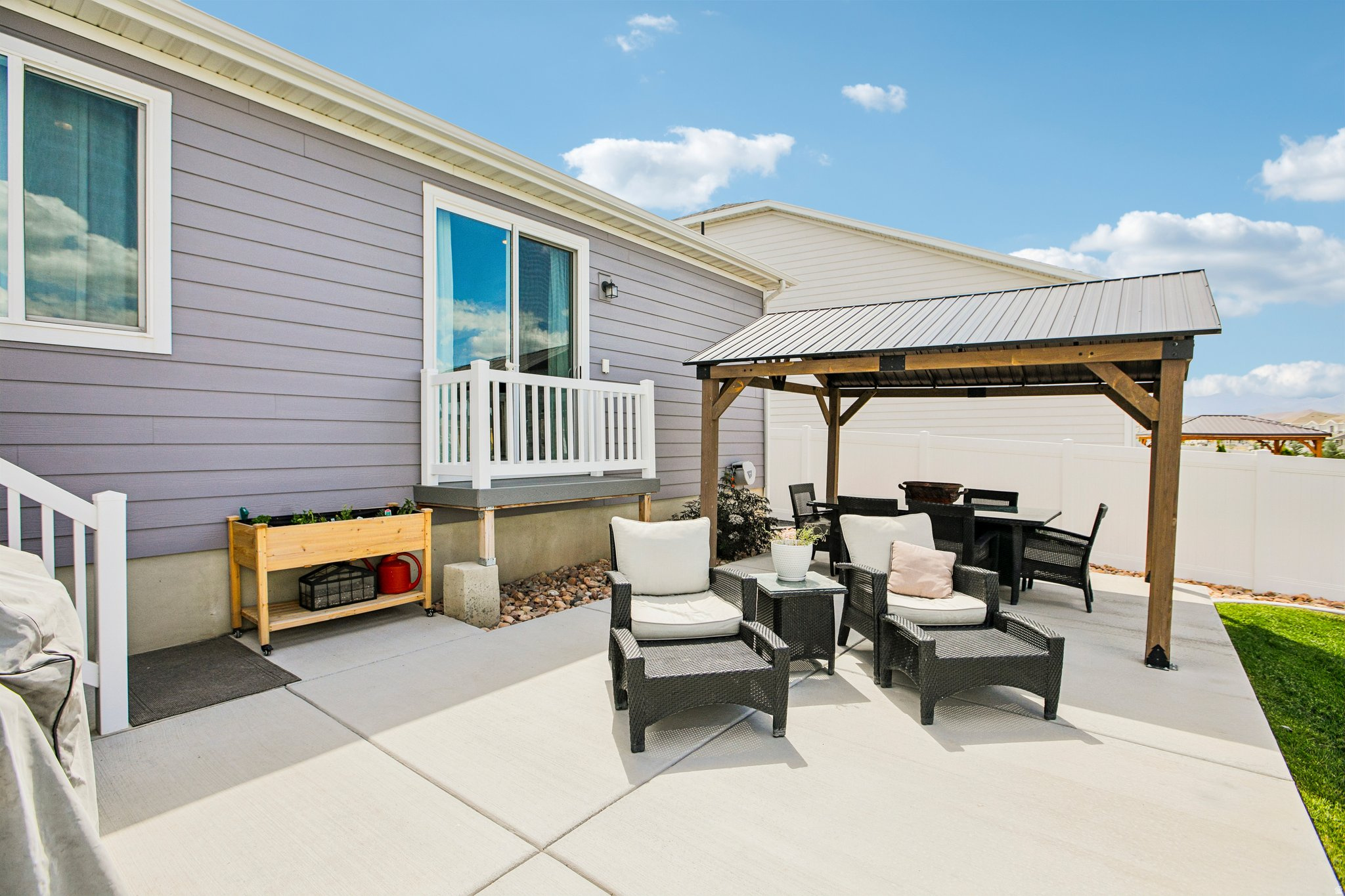 SRNGS @ WANDER - Residential