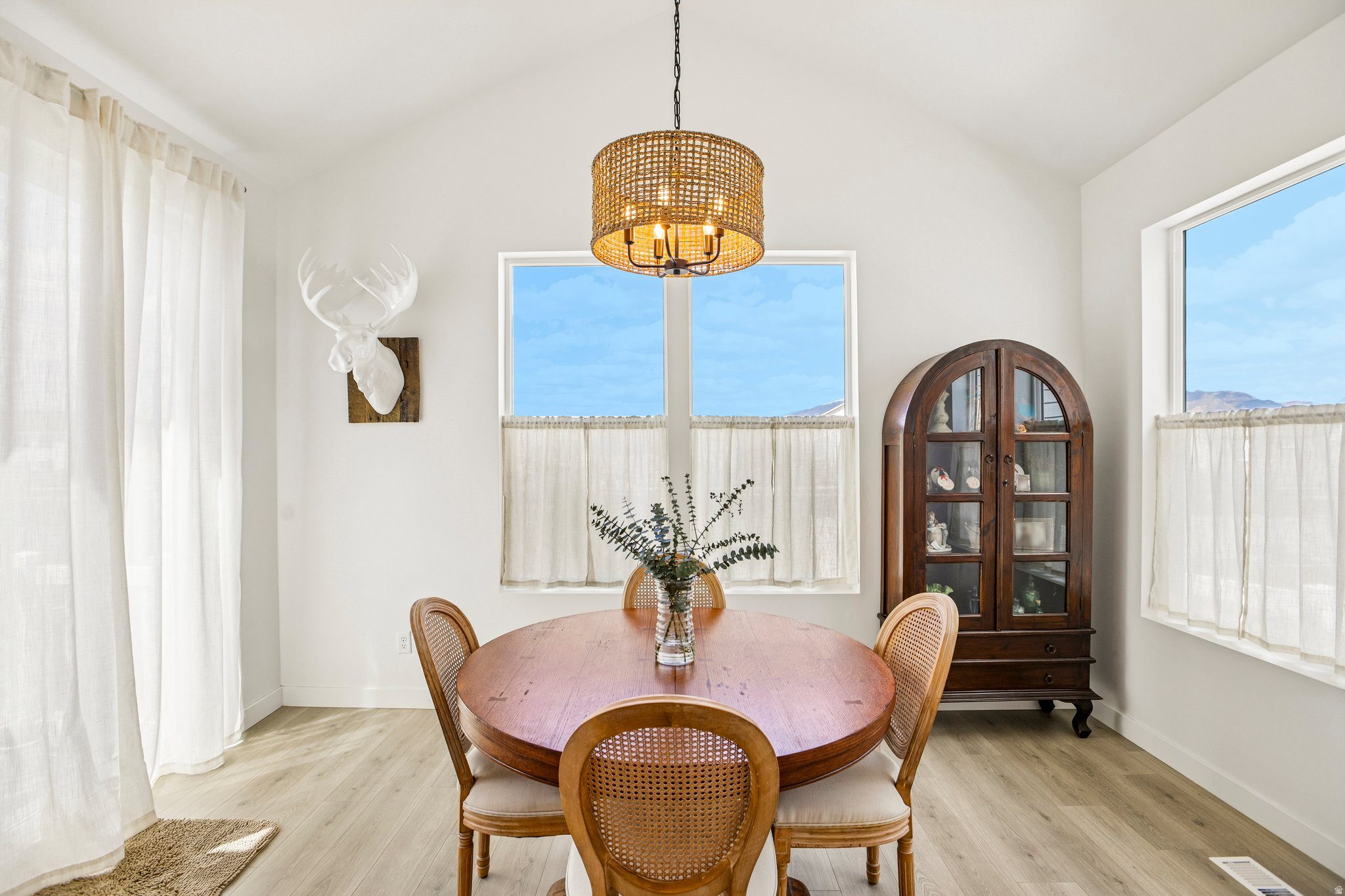 SRNGS @ WANDER - Residential