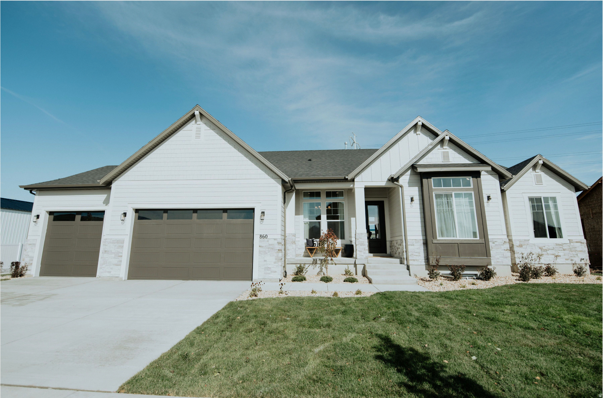 Welcome to your dream lot in Lindon! Builder offers the rare ability to customize your chosen floor plan with our architects! Images show a past Lennon build. Contact listing agent today to hear exactly what we have to offer!