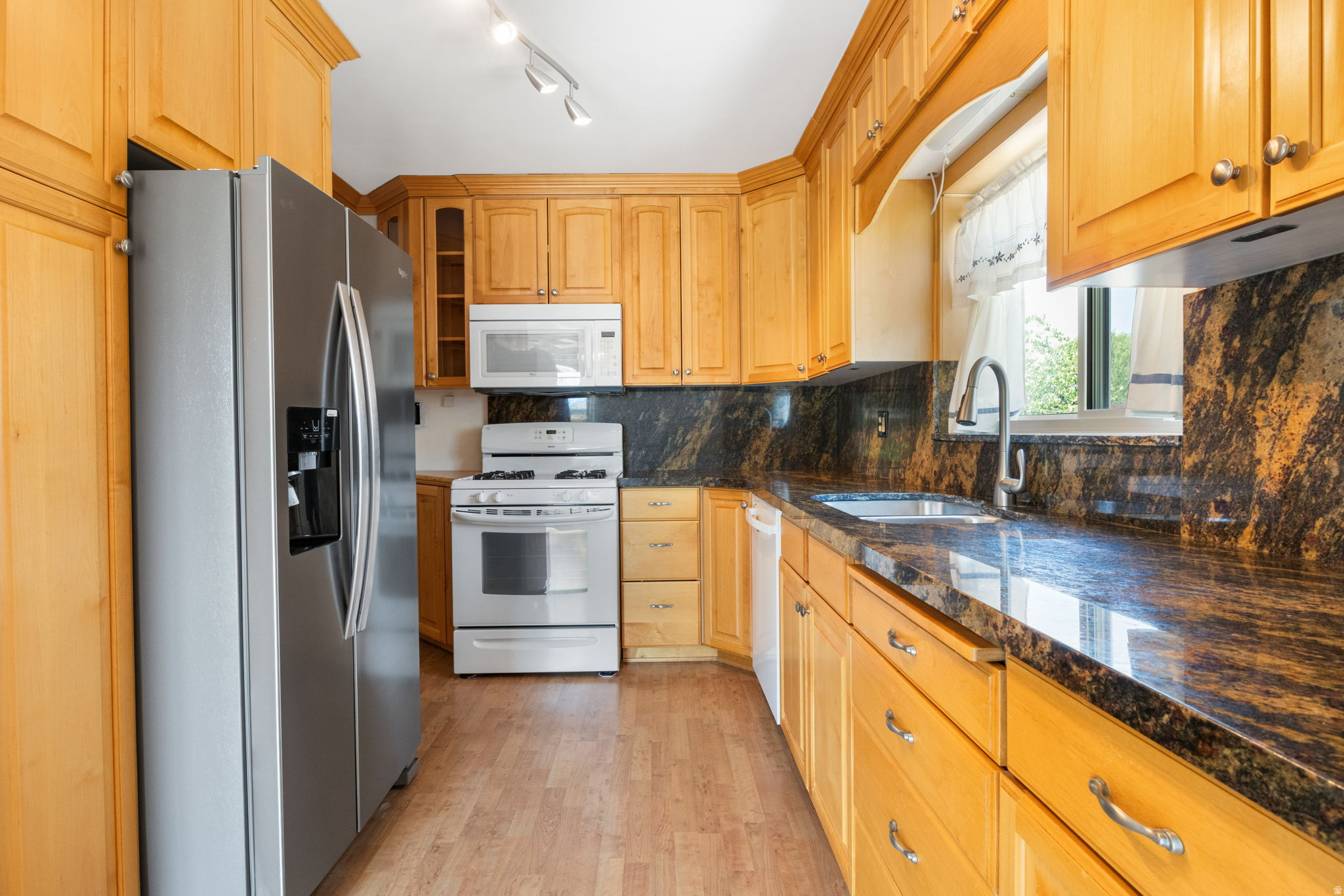 COTTONWOOD - Residential