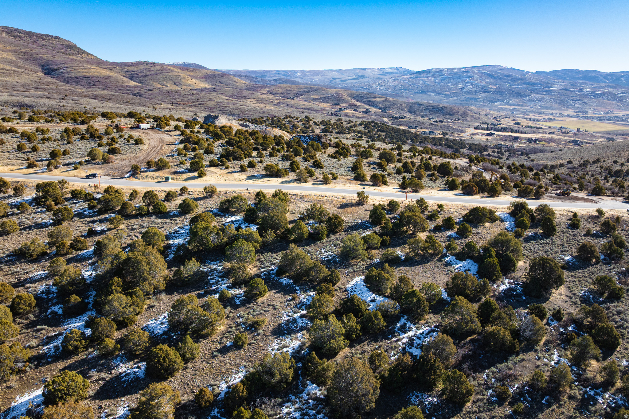 RED LEDGES - Land