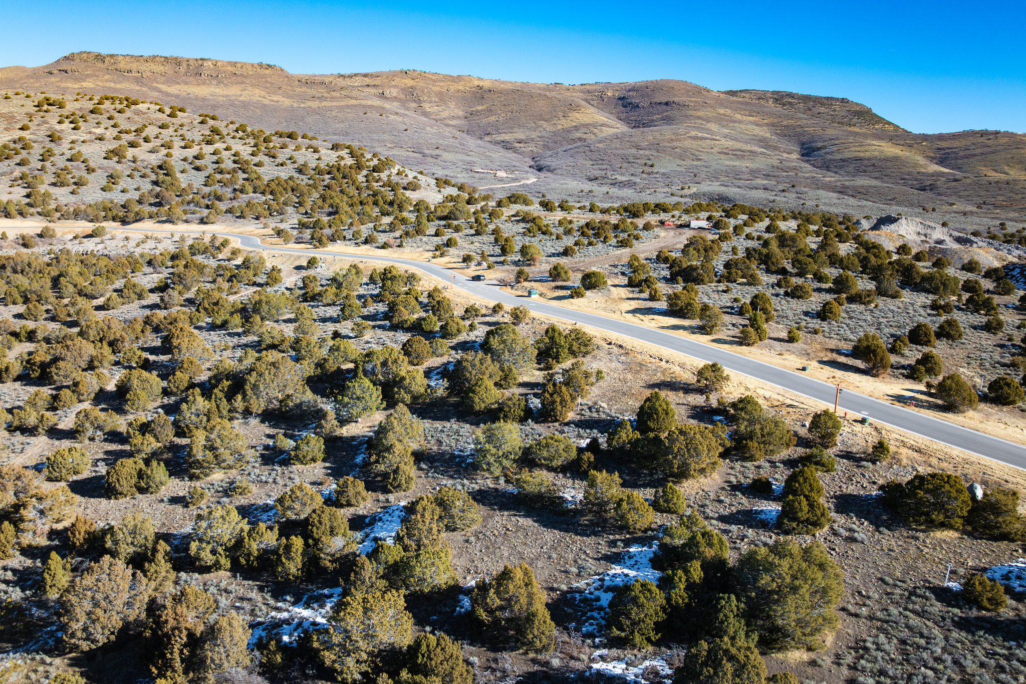 RED LEDGES - Land