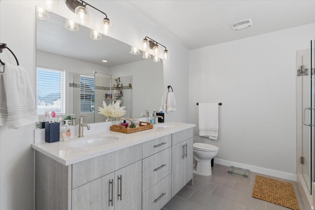 ASPIRE POINTE - Residential