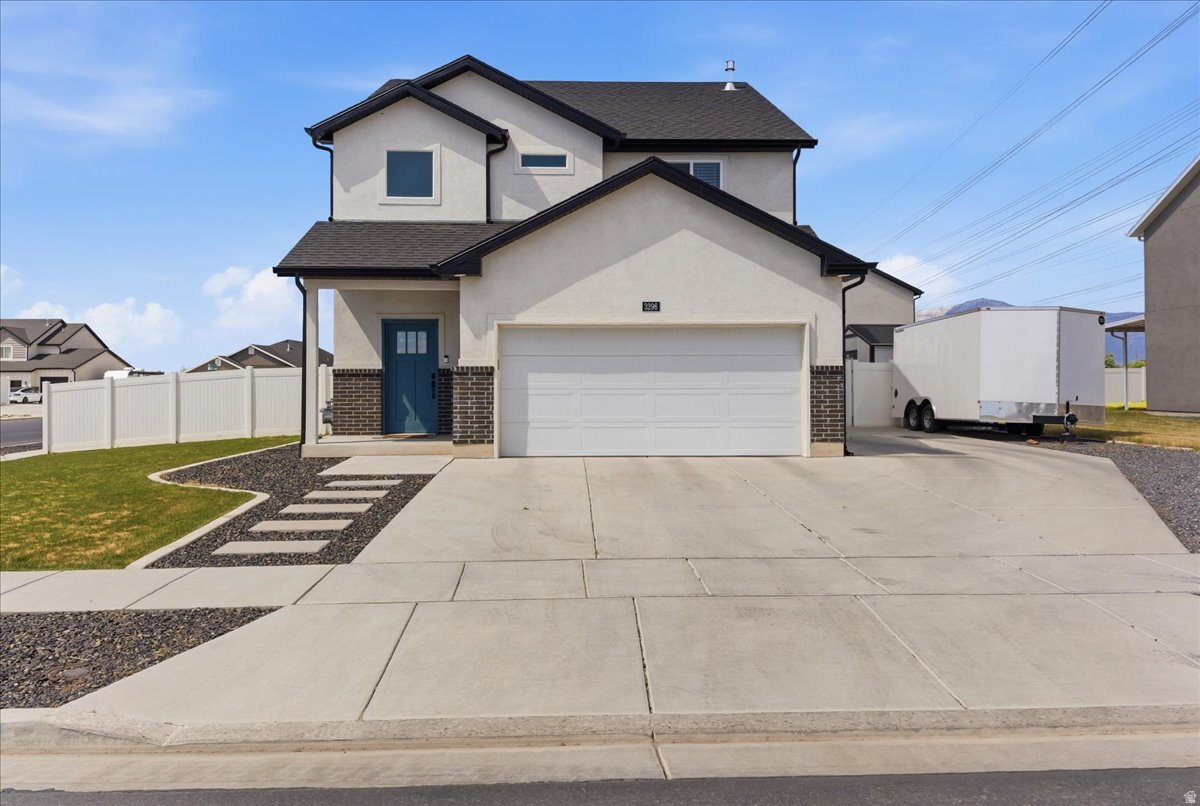 ASPIRE POINTE - Residential