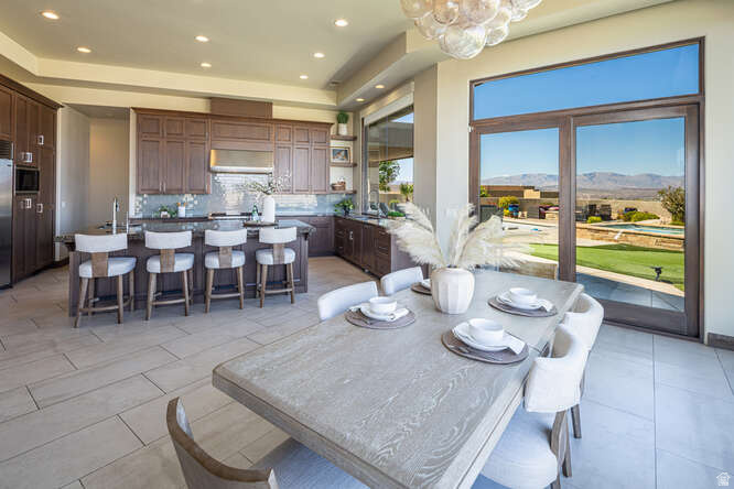 STONE CLIFF PH 10 - Residential