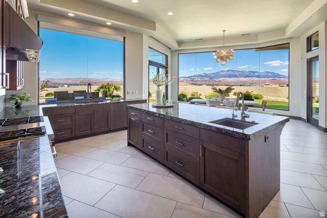 STONE CLIFF PH 10 - Residential