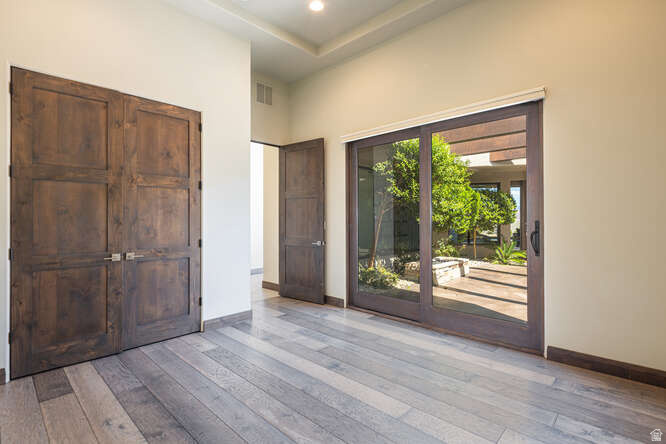 STONE CLIFF PH 10 - Residential
